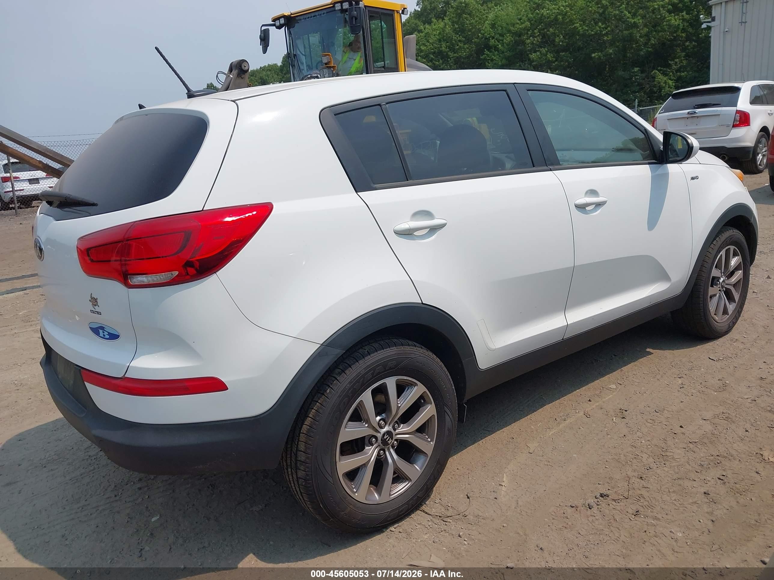 2015 Kia Sportage Lx White vin: KNDPBCACXF7687846