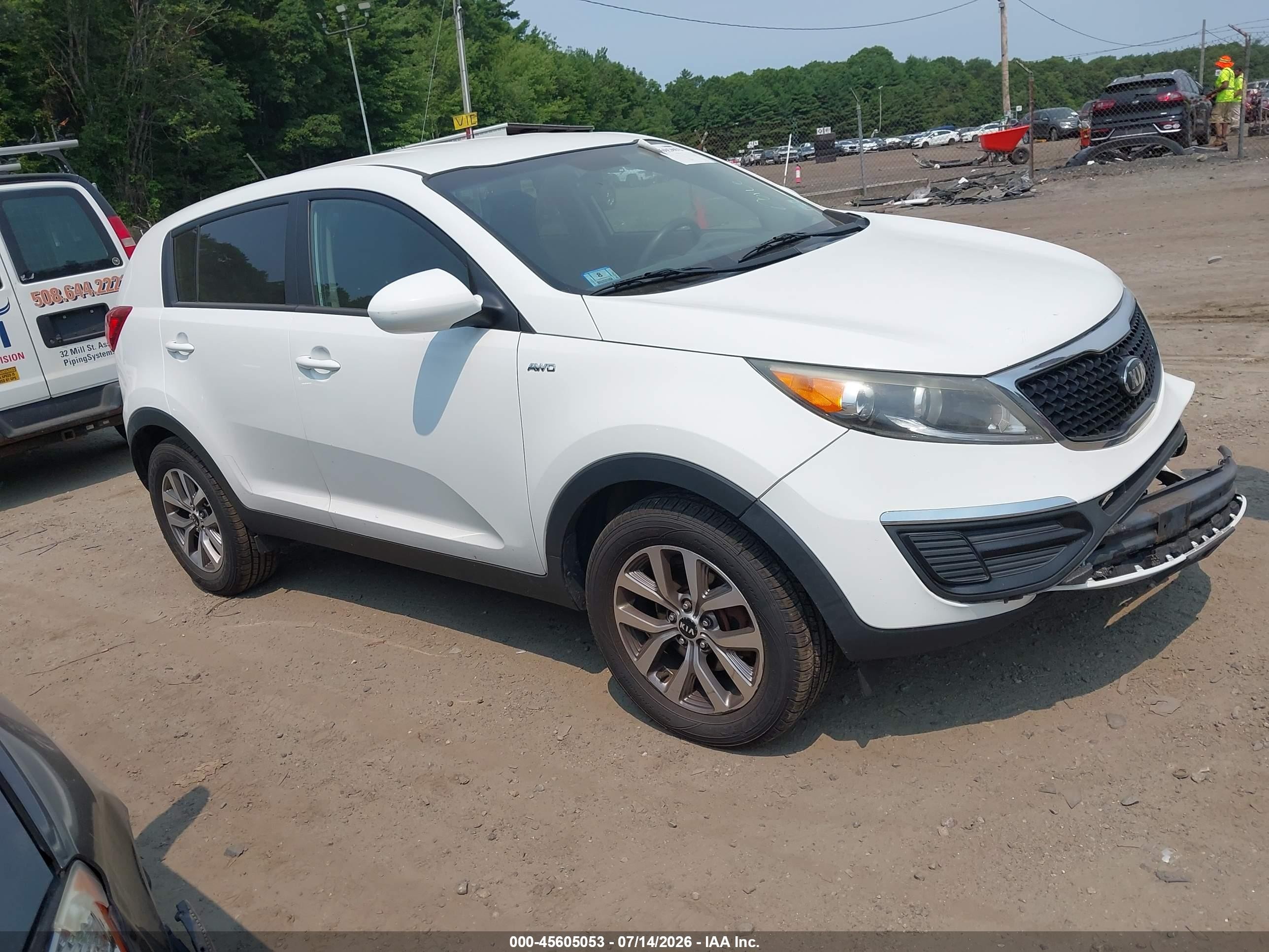 2015 Kia Sportage Lx White vin: KNDPBCACXF7687846