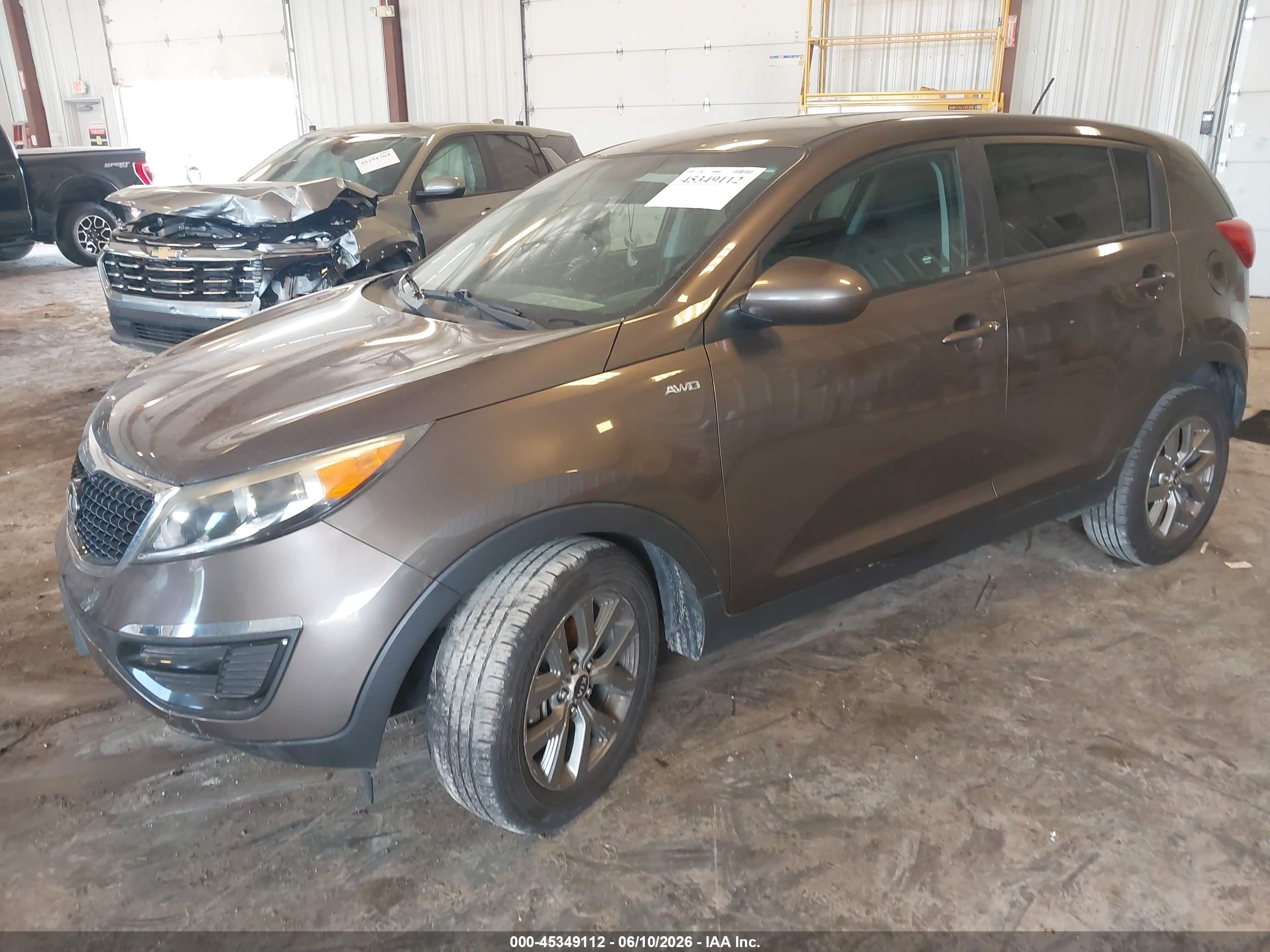 2015 Kia Sportage Lx Brown vin: KNDPBCACXF7705780