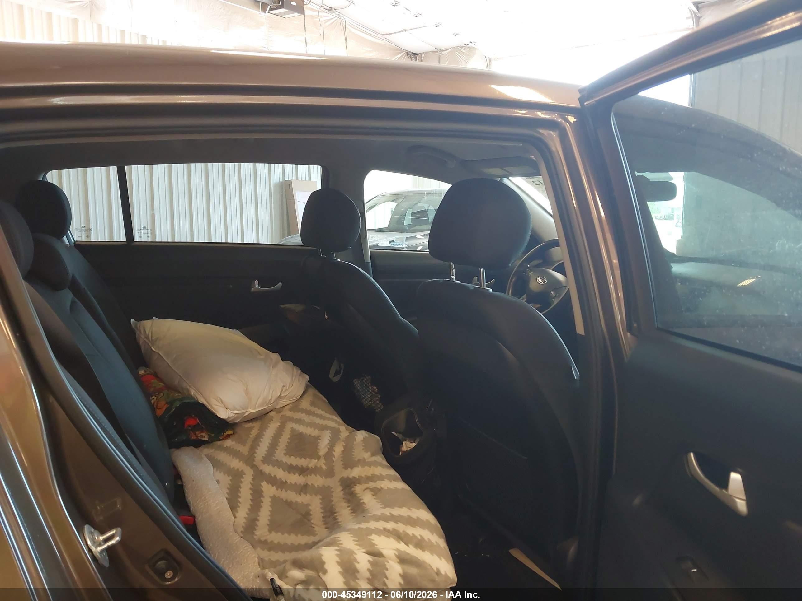 2015 Kia Sportage Lx Brown vin: KNDPBCACXF7705780