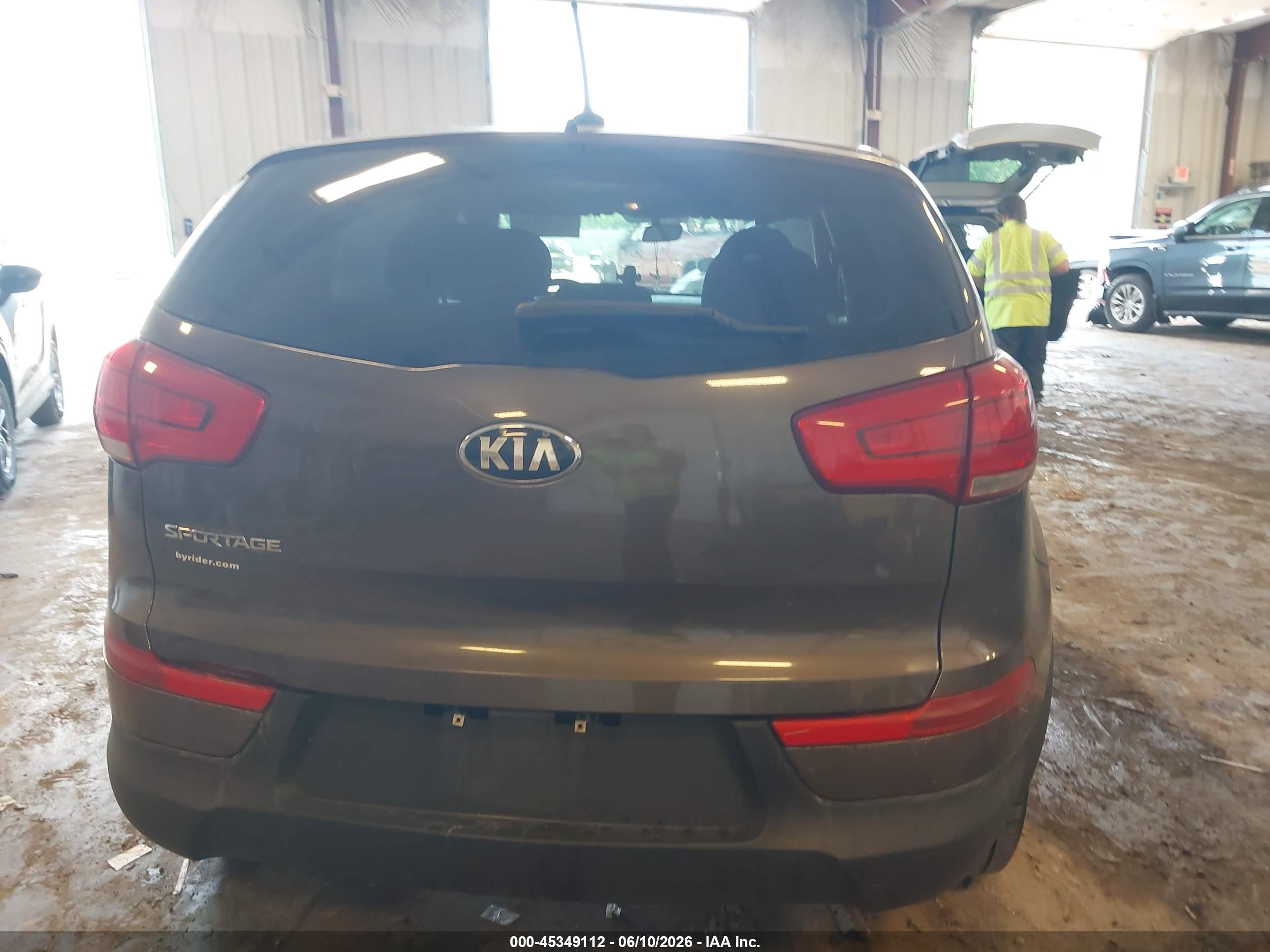 2015 Kia Sportage Lx Brown vin: KNDPBCACXF7705780