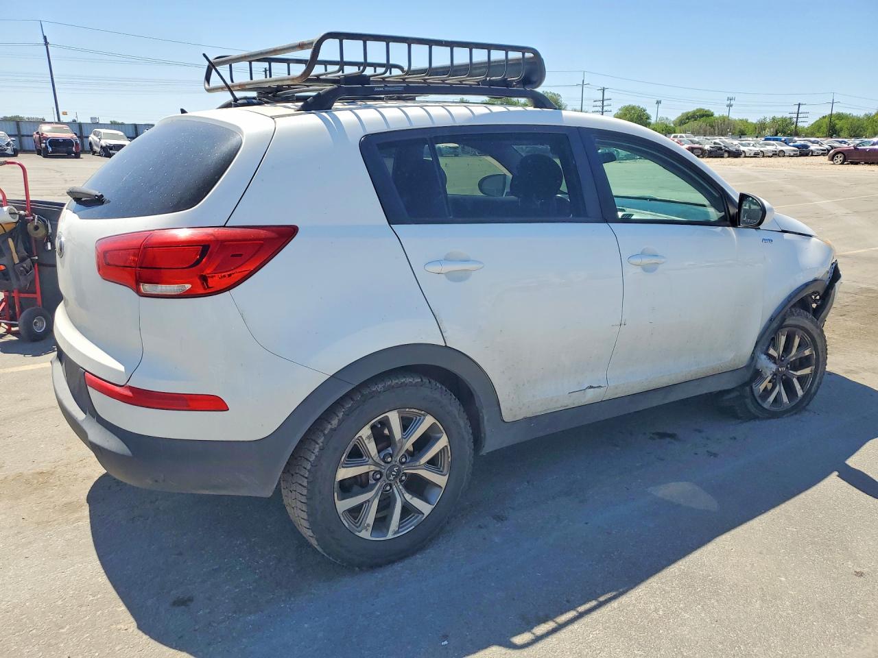 2015 Kia Sportage Lx White vin: KNDPBCACXF7710297