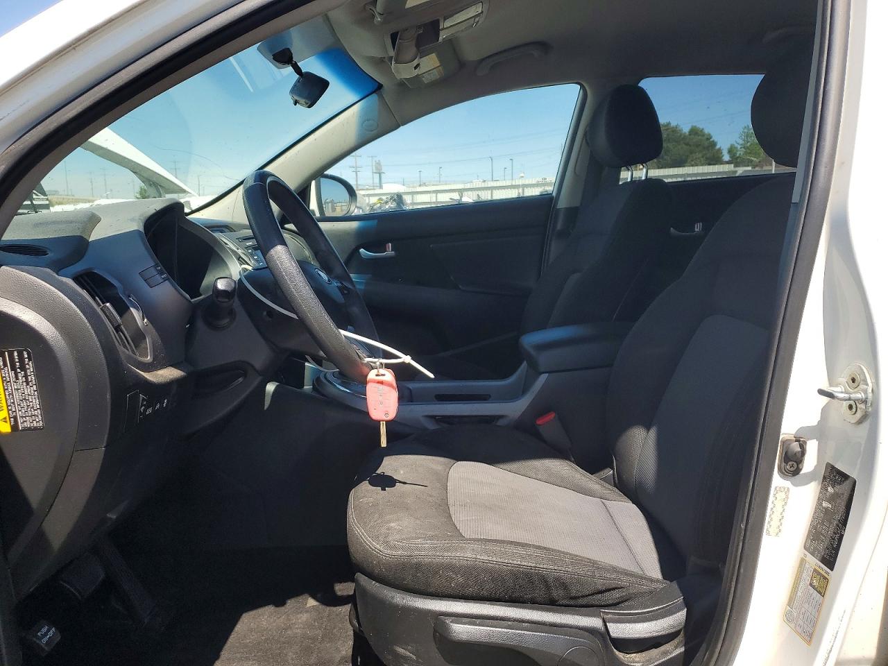 2015 Kia Sportage Lx White vin: KNDPBCACXF7710297