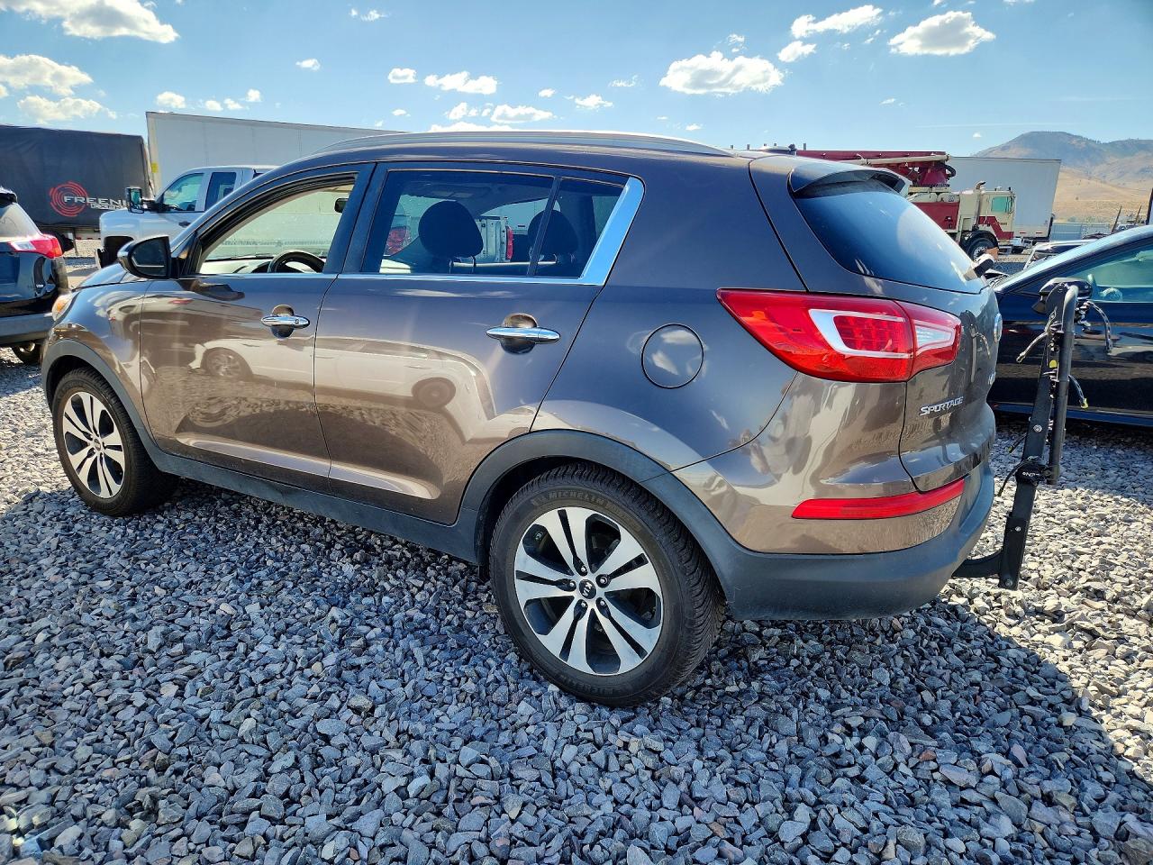 2011 Kia Sportage Ex Brown vin: KNDPC3A21B7021926
