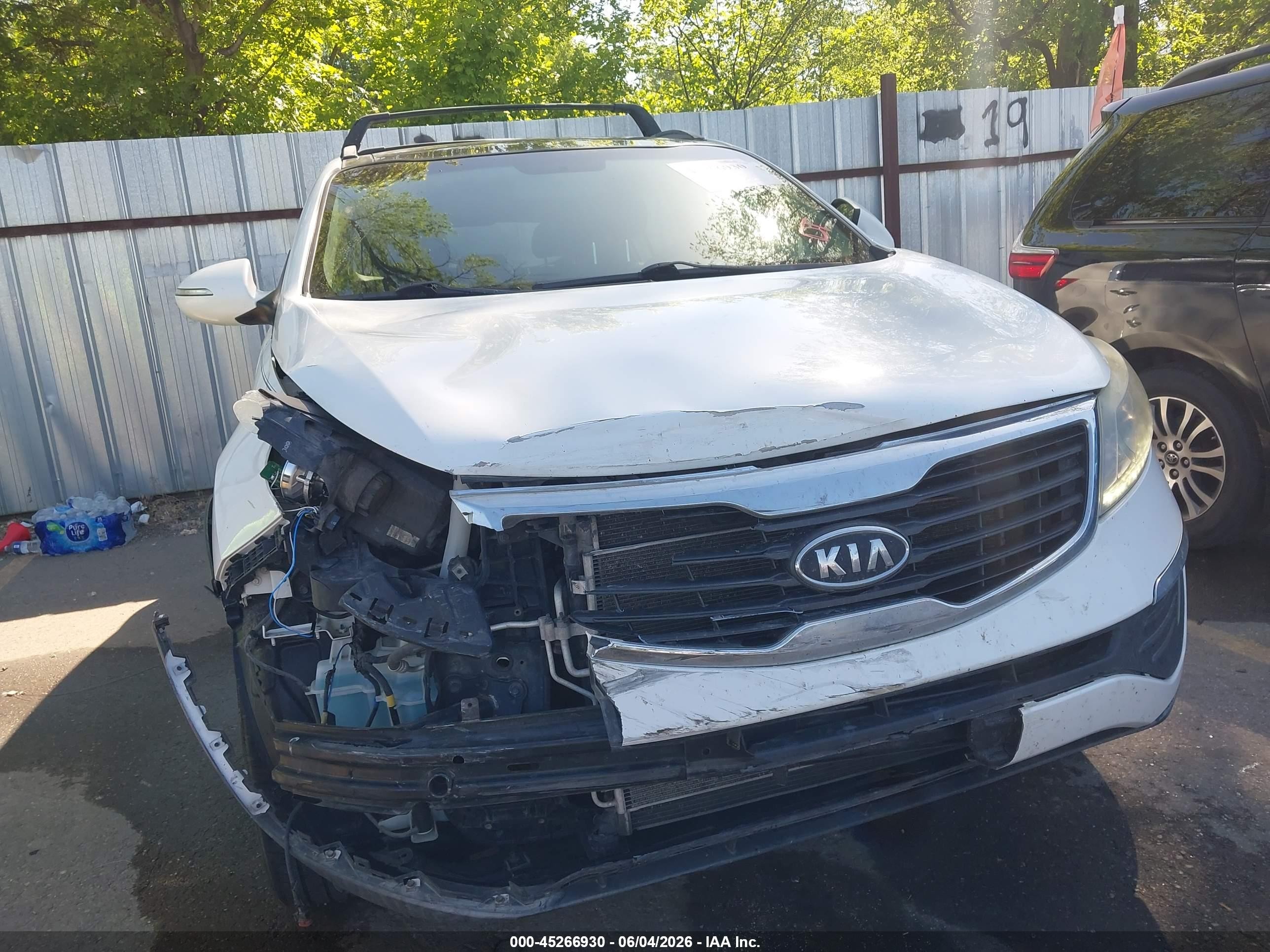 2011 Kia Sportage Ex Белый vin: KNDPC3A21B7157036