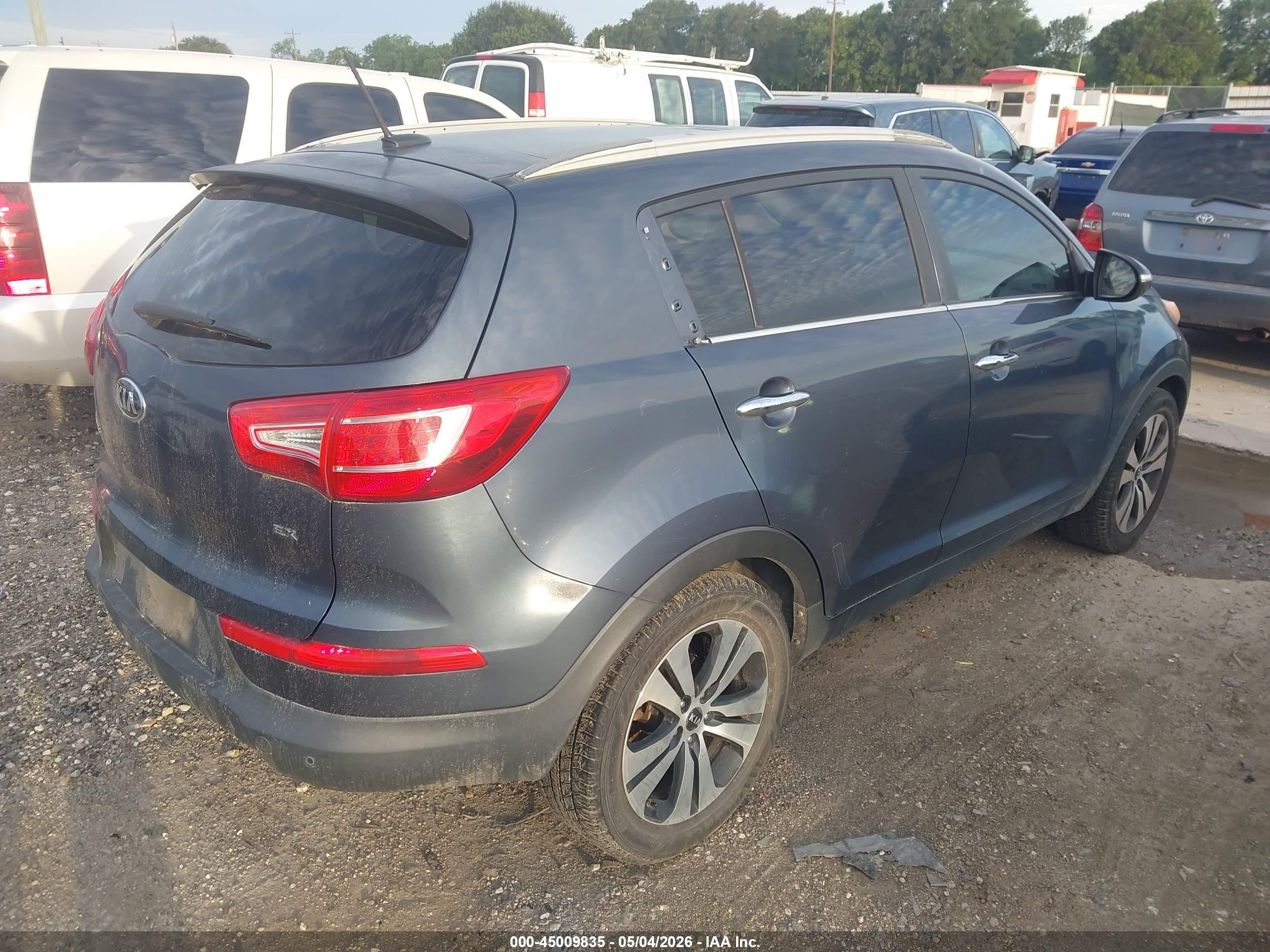 2013 Kia Sportage Ex Blue vin: KNDPC3A22D7400713