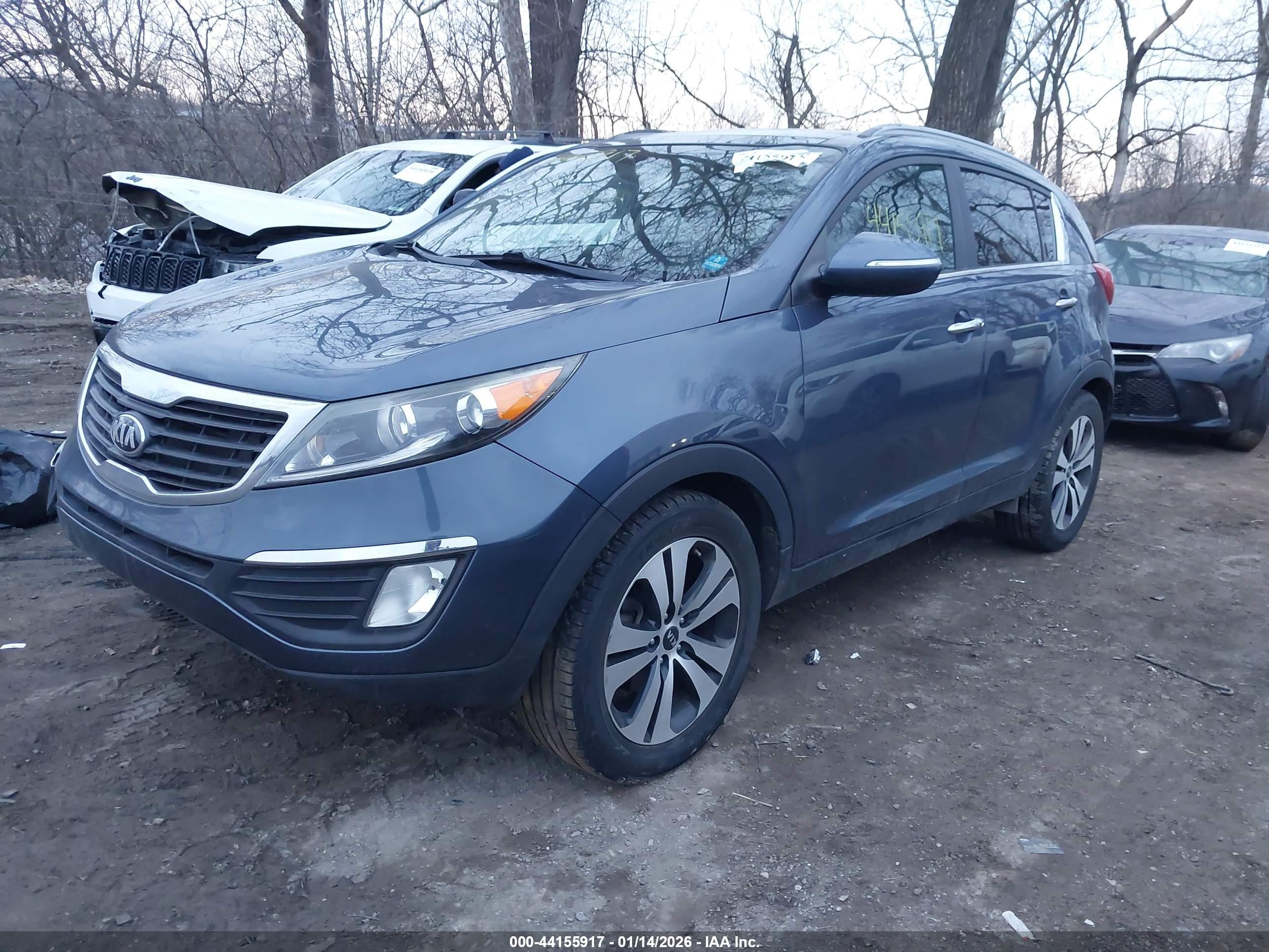 2013 Kia Sportage Ex Blue vin: KNDPC3A22D7496245