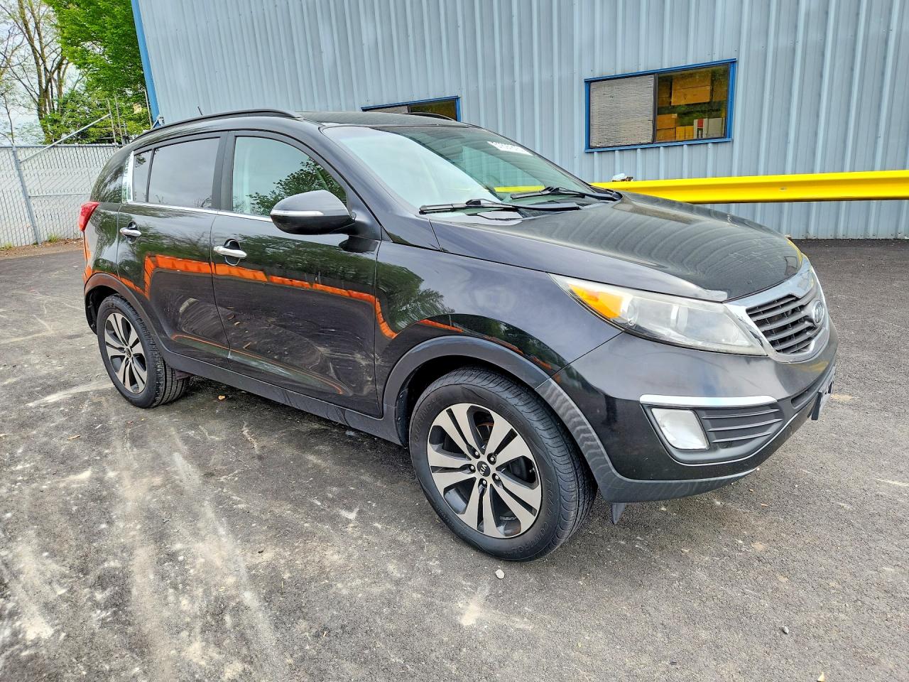 2011 Kia Sportage Ex Charcoal vin: KNDPC3A23B7013410