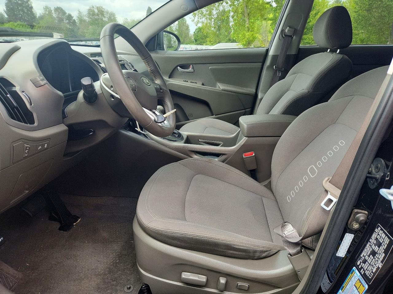 2011 Kia Sportage Ex Charcoal vin: KNDPC3A23B7013410