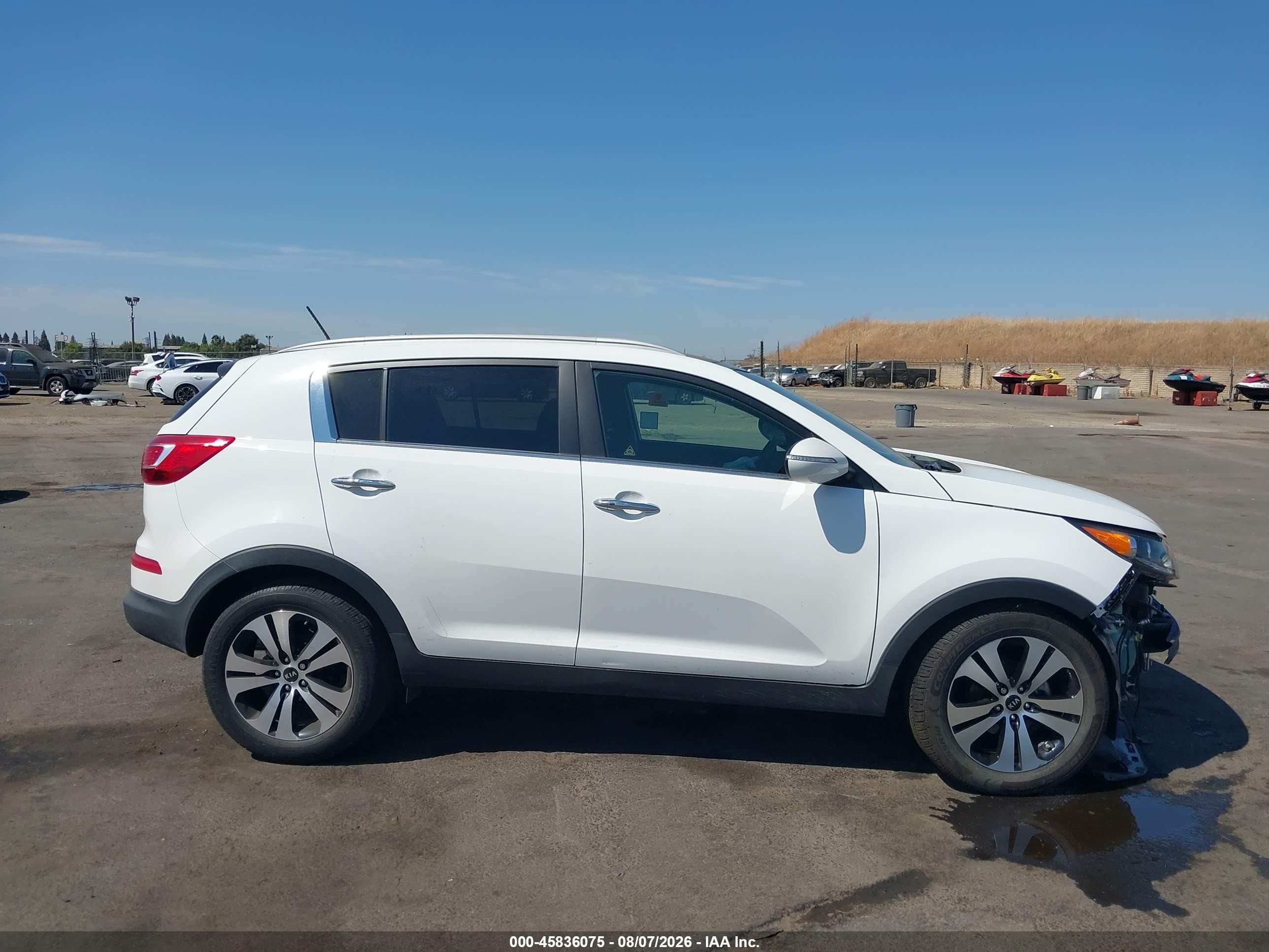 2011 Kia Sportage Ex White vin: KNDPC3A26B7139423