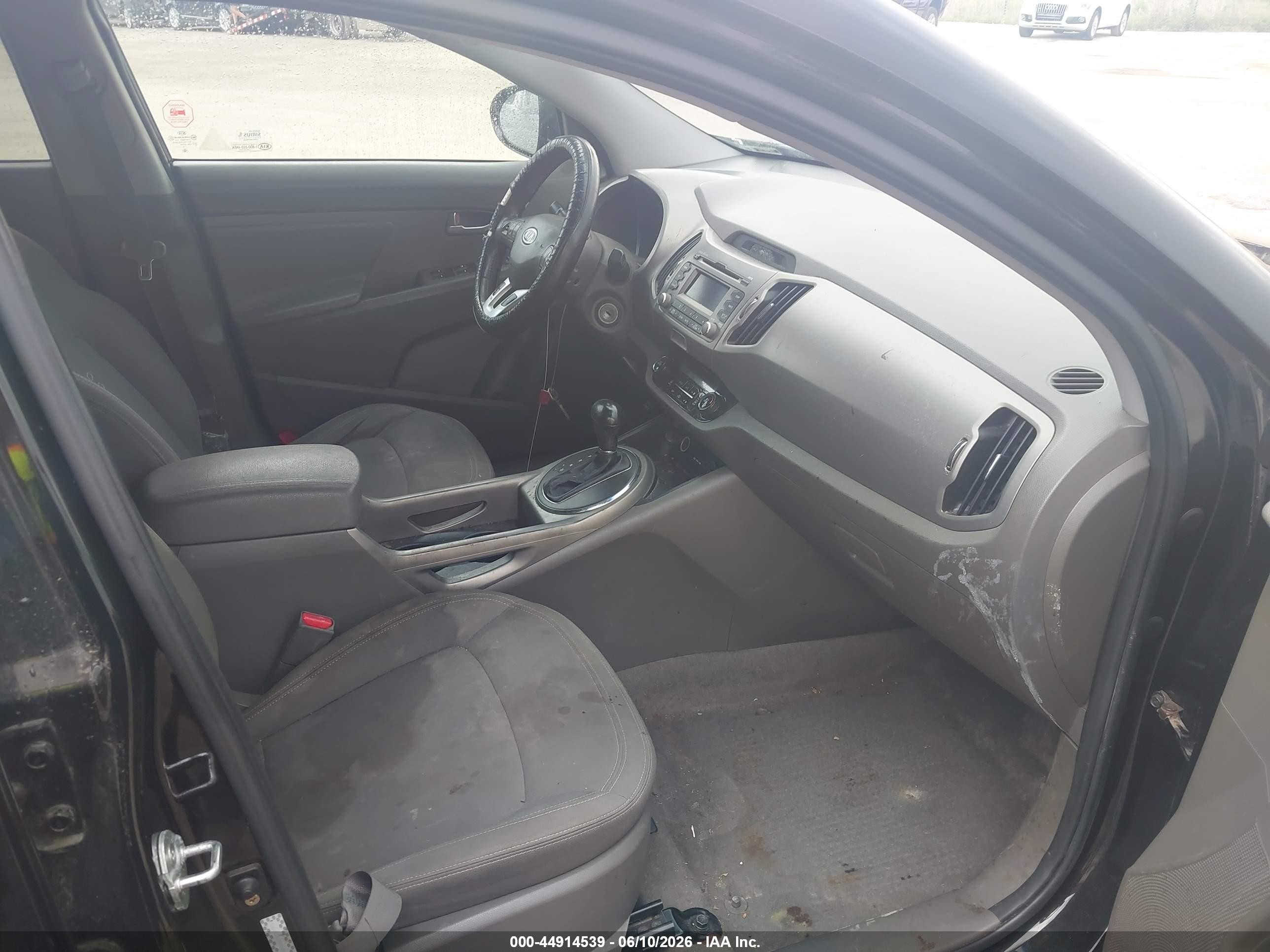2011 Kia Sportage Ex Black vin: KNDPC3A27B7048533