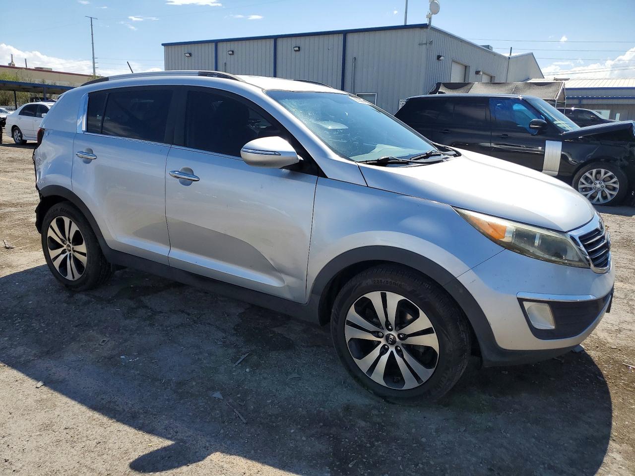 2011 Kia Sportage Ex Silver vin: KNDPC3A27B7145053