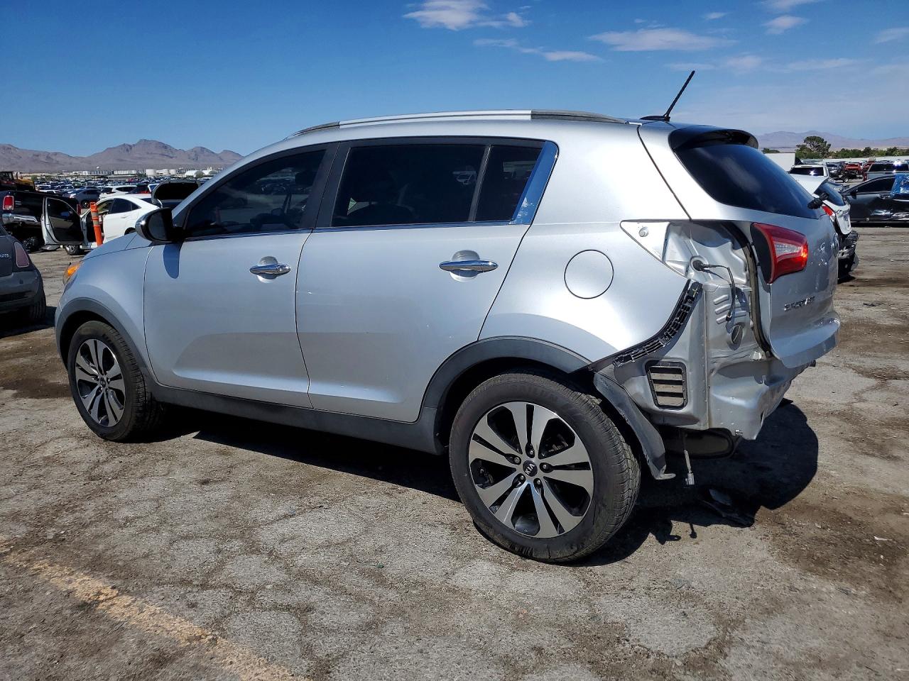 2011 Kia Sportage Ex Silver vin: KNDPC3A27B7145053