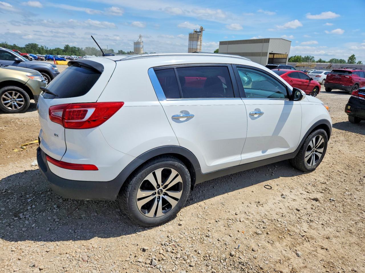 2013 Kia Sportage Ex Белый vin: KNDPC3A27D7515100