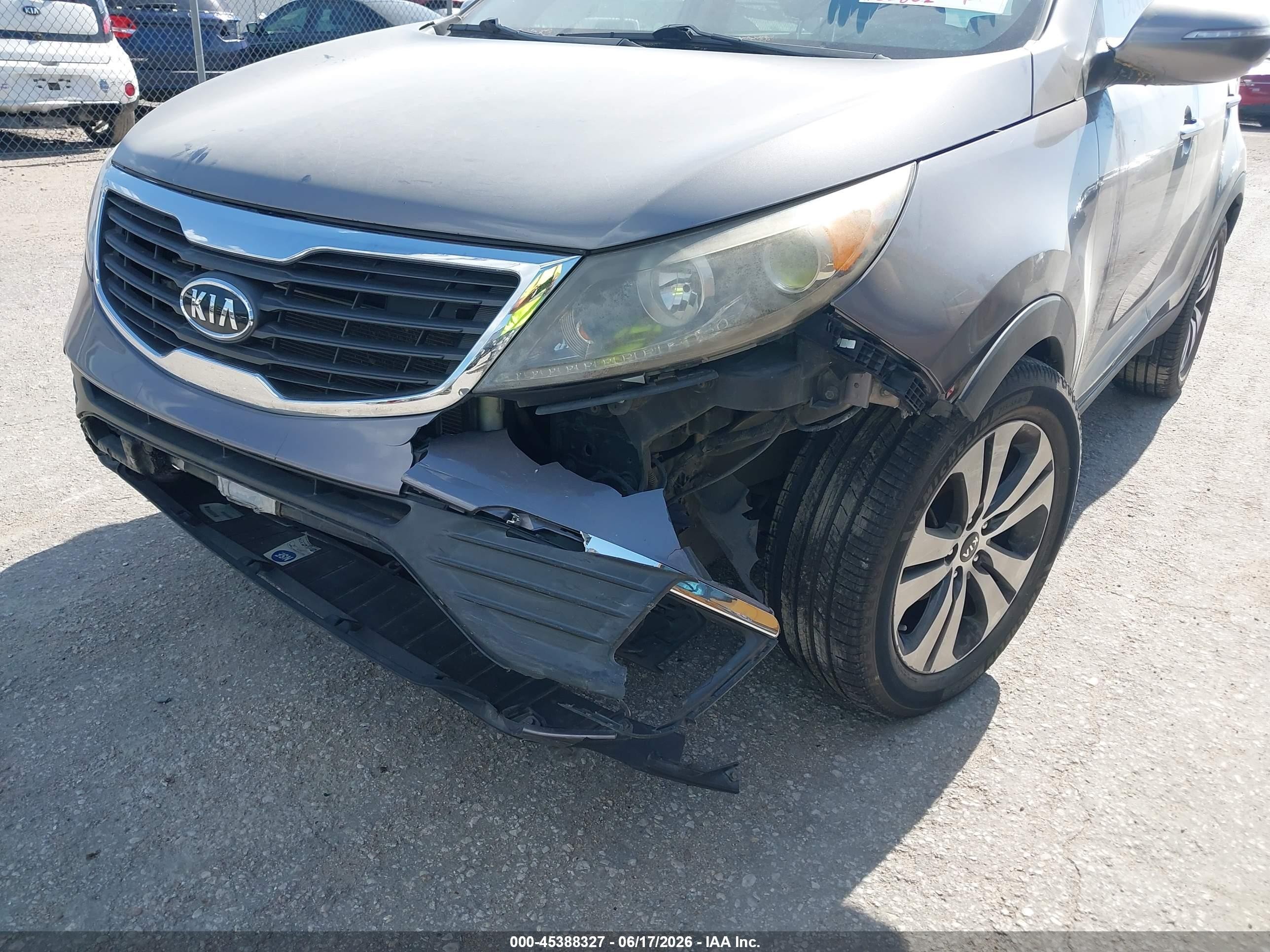 2011 Kia Sportage Ex Серый vin: KNDPC3A28B7013600