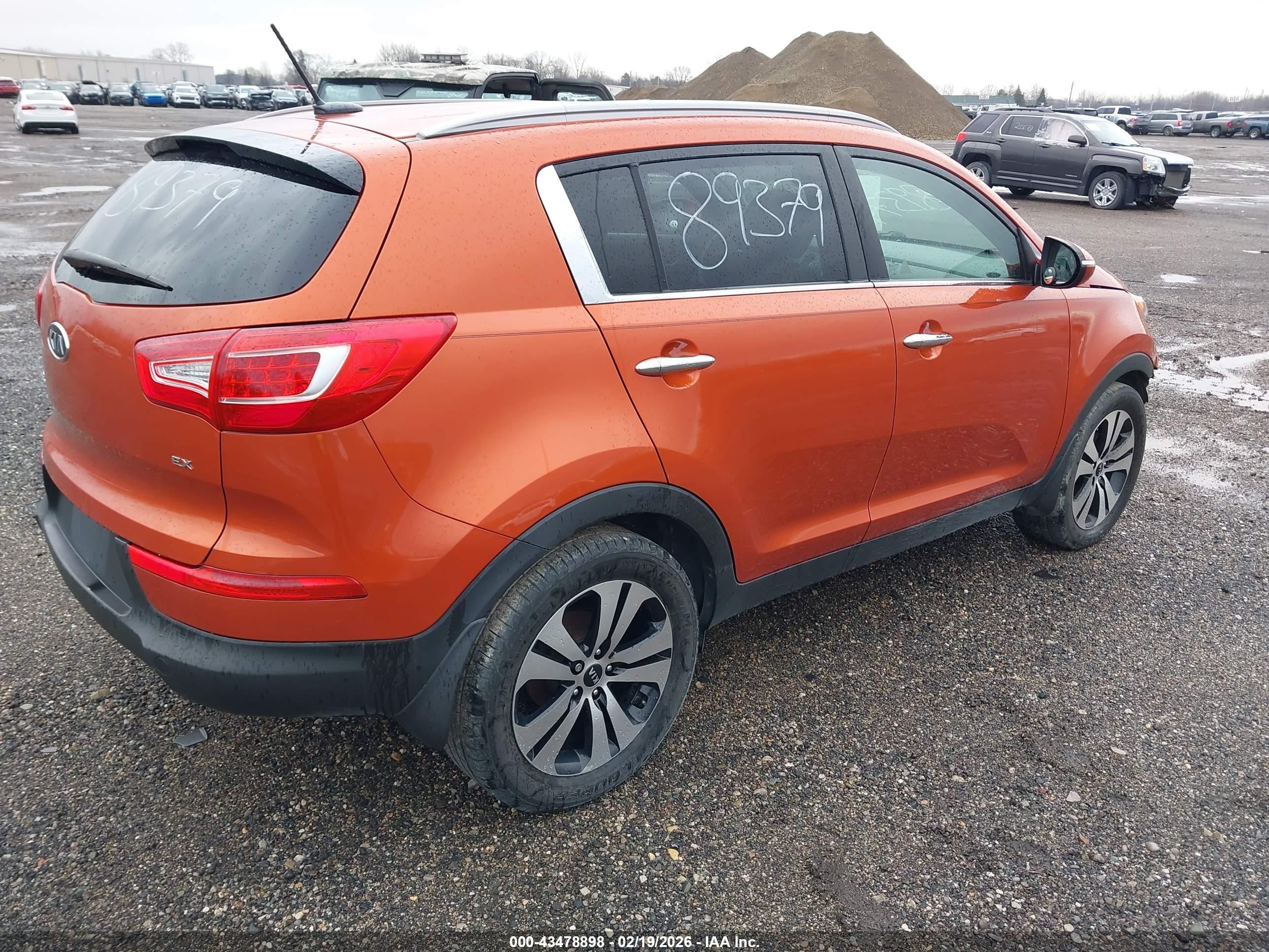 2011 Kia Sportage Ex Orange vin: KNDPC3A28B7136409