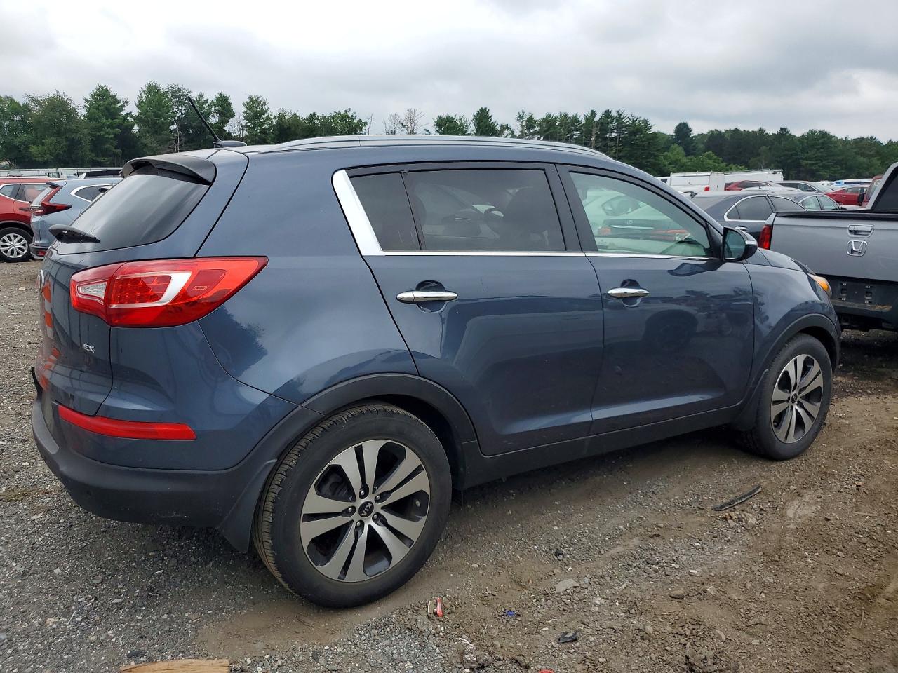 2013 Kia Sportage Ex Blue vin: KNDPC3A28D7444926