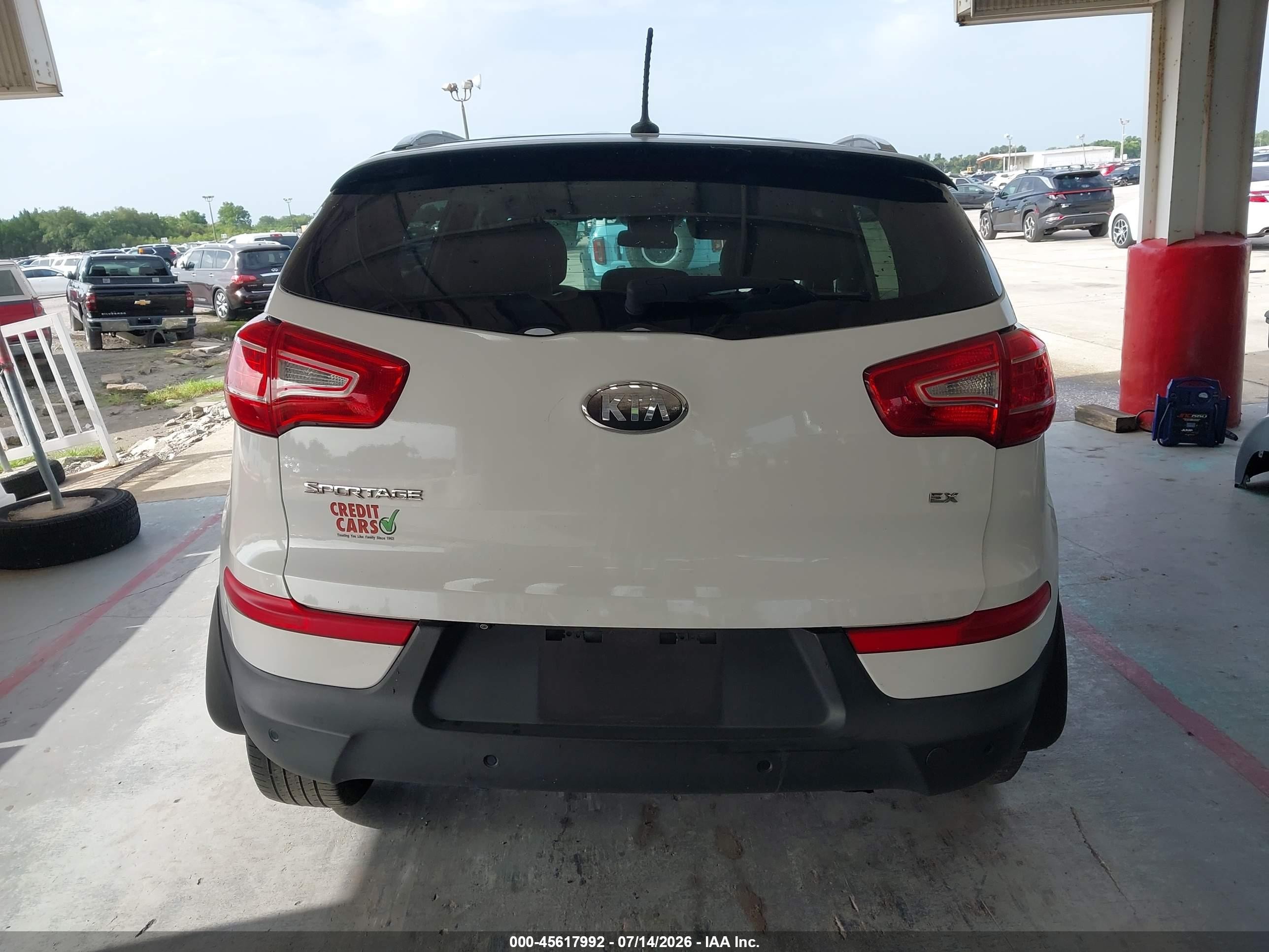 2013 Kia Sportage Ex White vin: KNDPC3A2XD7466281