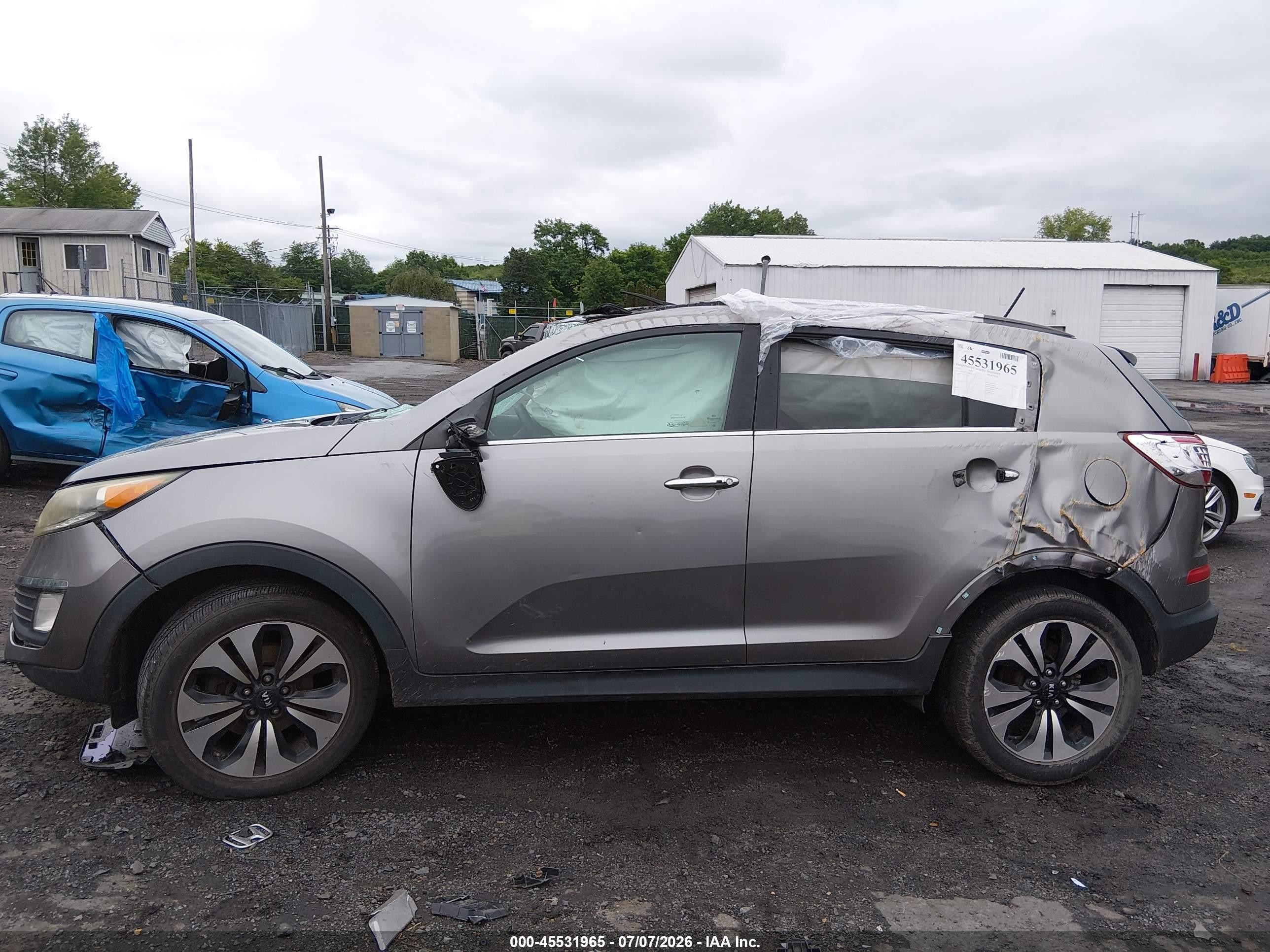 2011 Kia Sportage Sx Gray vin: KNDPC3A69B7162472