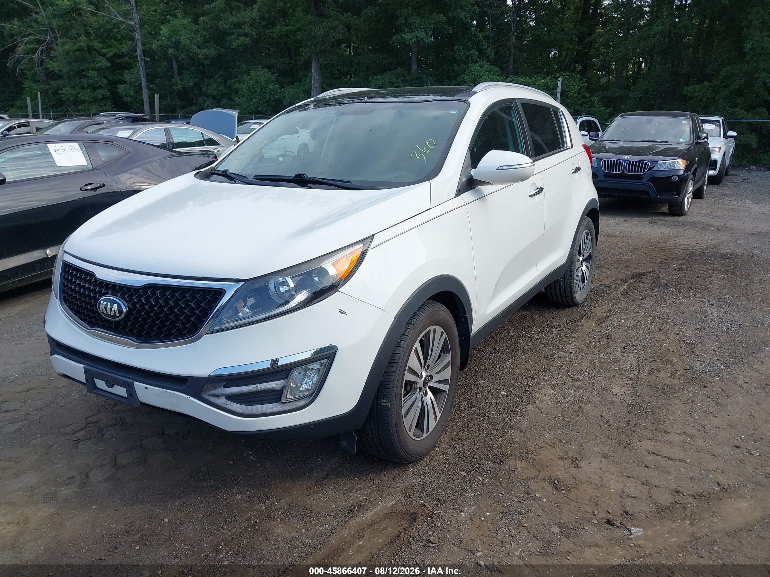 2015 Kia Sportage Ex White vin: KNDPC3AC1F7723906