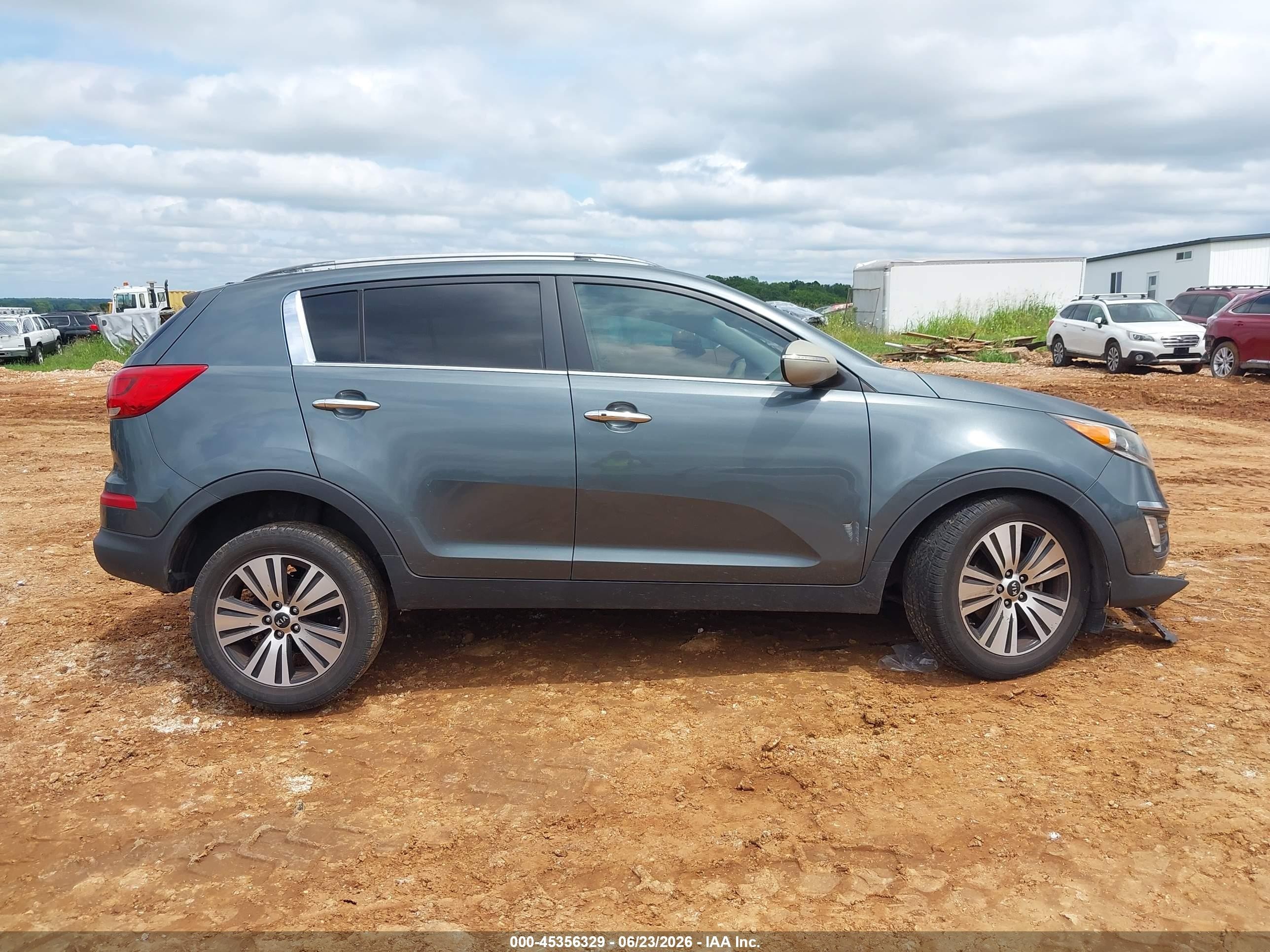 2014 Kia Sportage Ex Gray vin: KNDPC3AC4E7574325