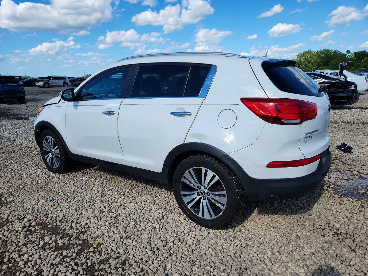 2015 Kia Sportage Ex White vin: KNDPC3AC4F7674734