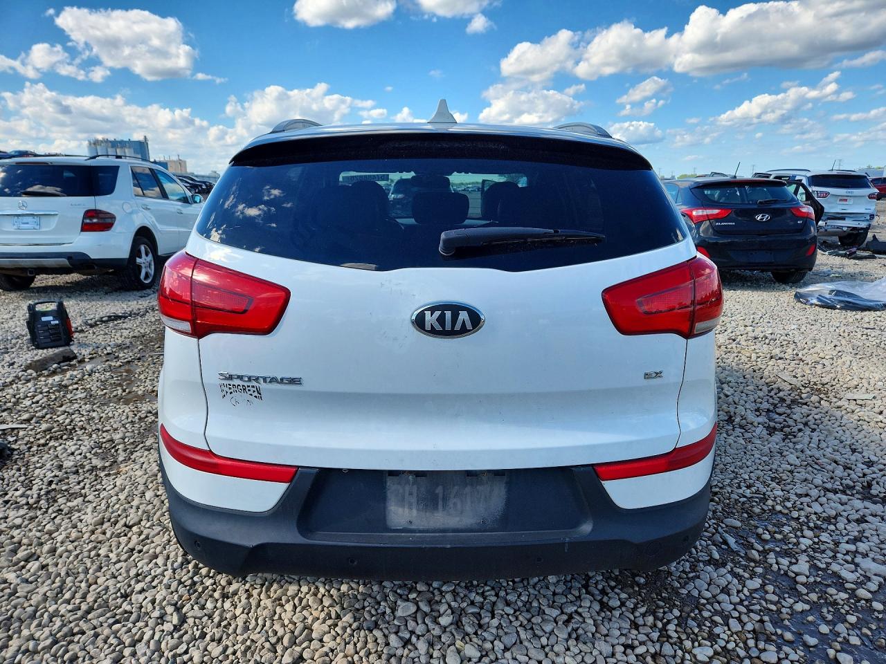 2015 Kia Sportage Ex White vin: KNDPC3AC4F7674734