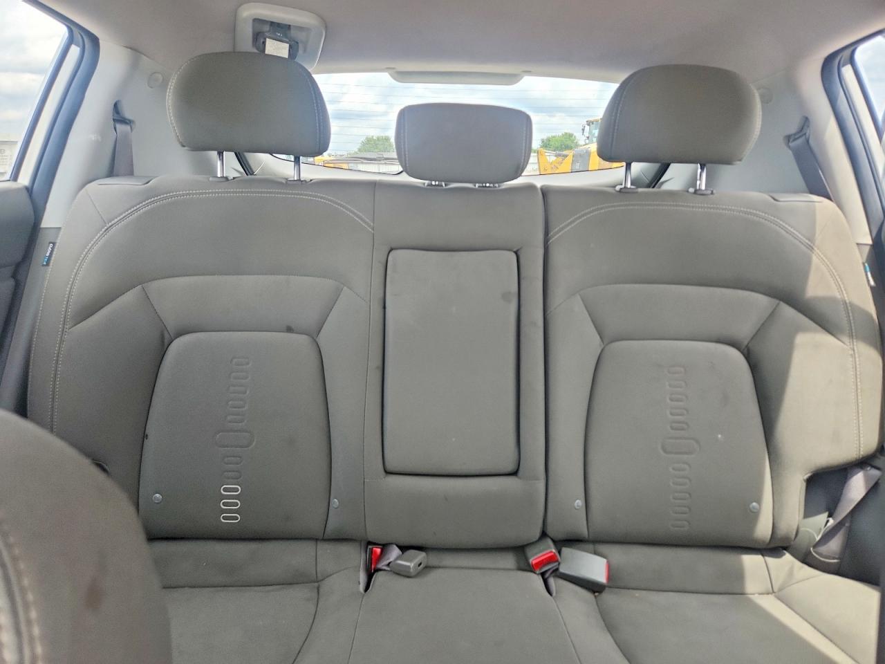 2015 Kia Sportage White vin: KNDPC3AC8F7790695