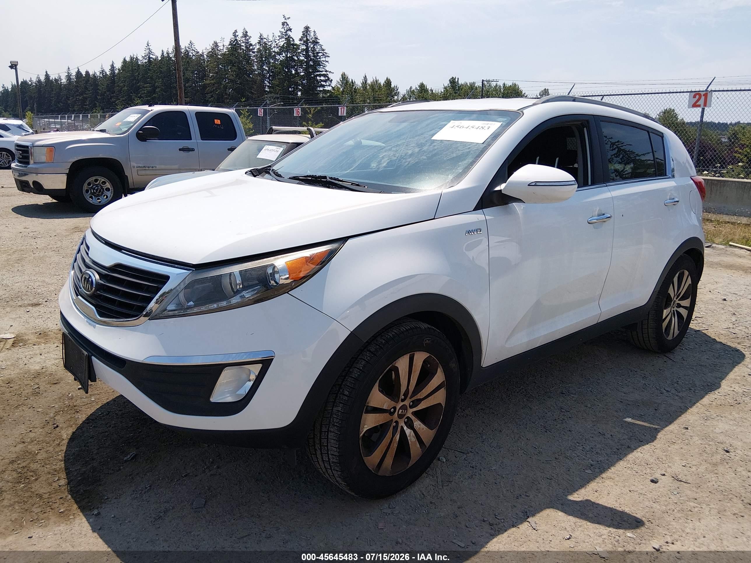 2011 Kia Sportage Ex White vin: KNDPCCA21B7071323