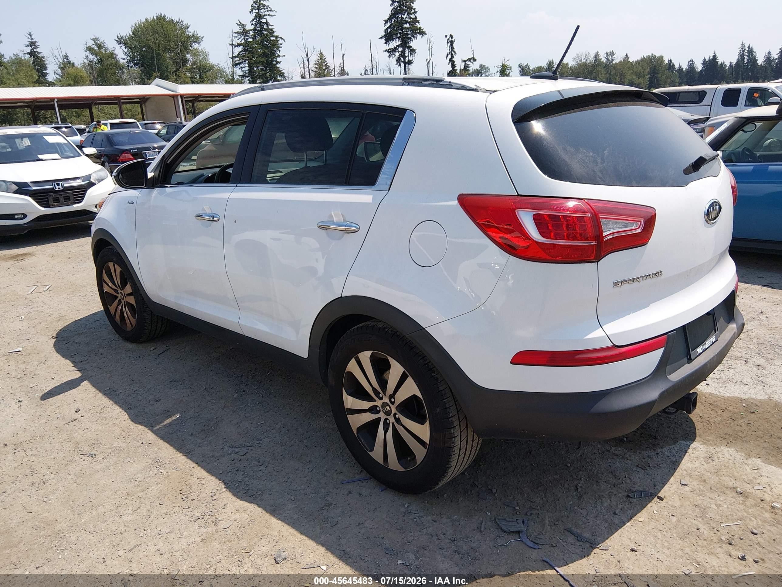 2011 Kia Sportage Ex White vin: KNDPCCA21B7071323