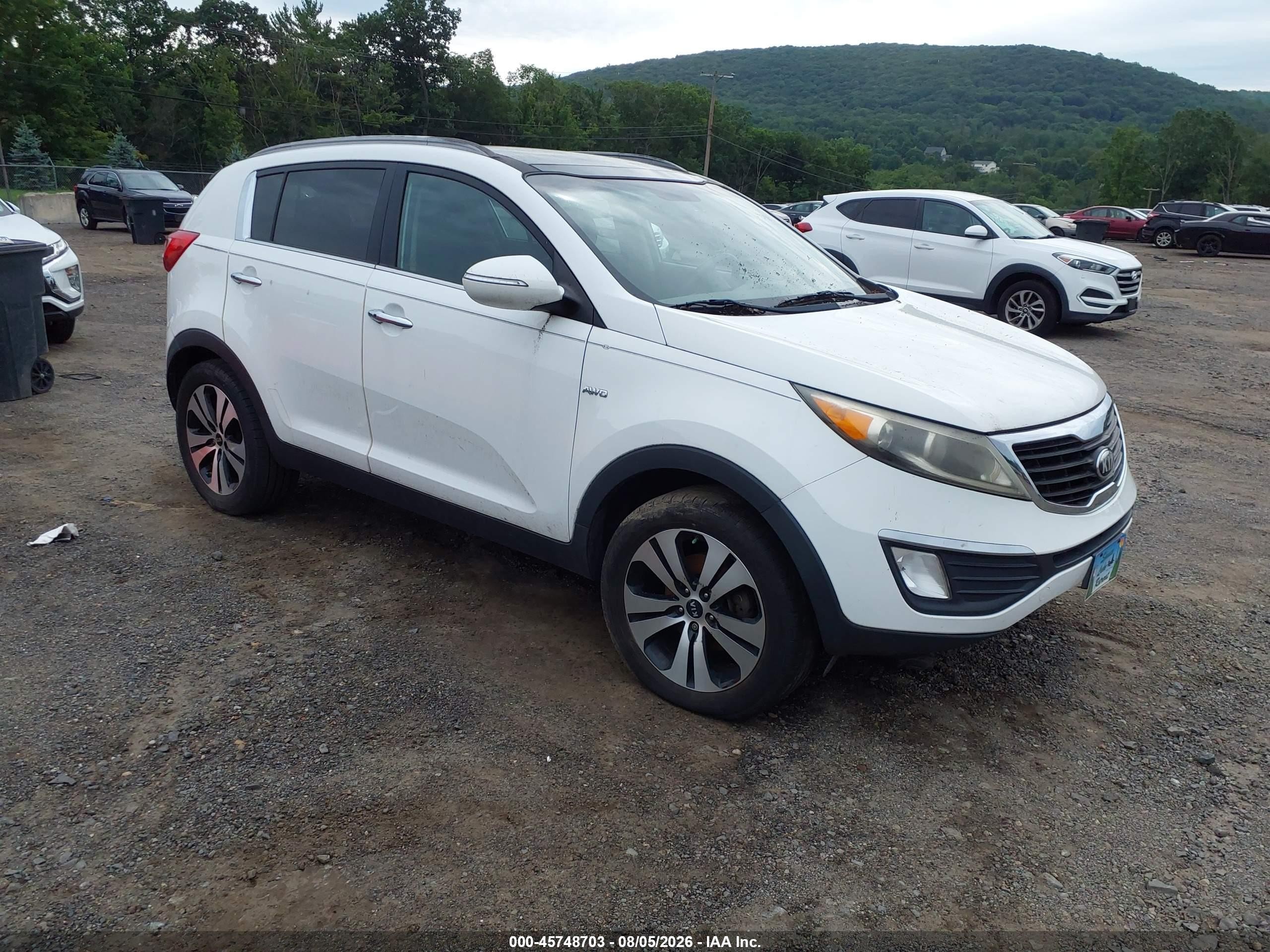 2013 Kia Sportage Ex White vin: KNDPCCA21D7438367