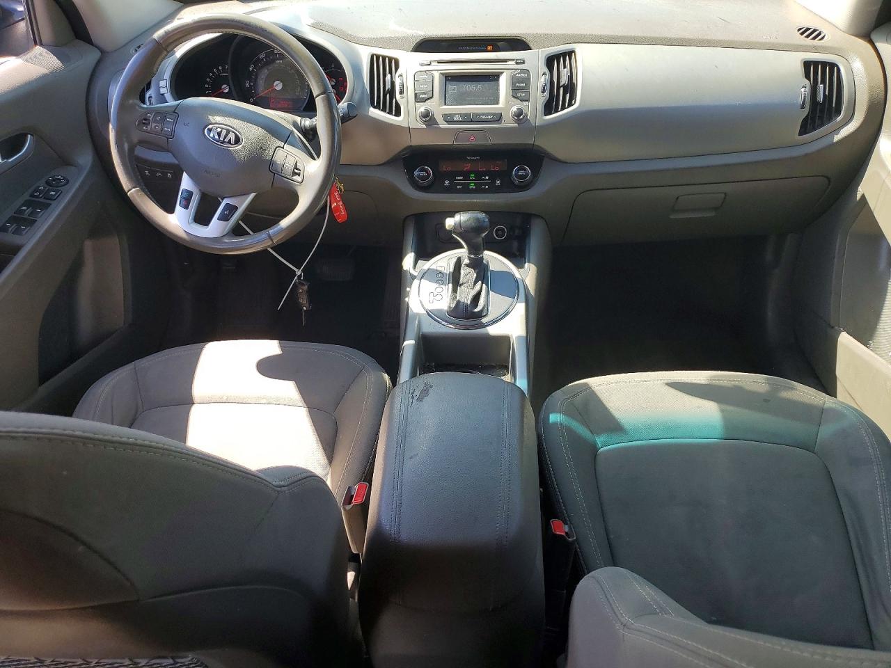 2011 Kia Sportage Черный vin: KNDPCCA22D7370855