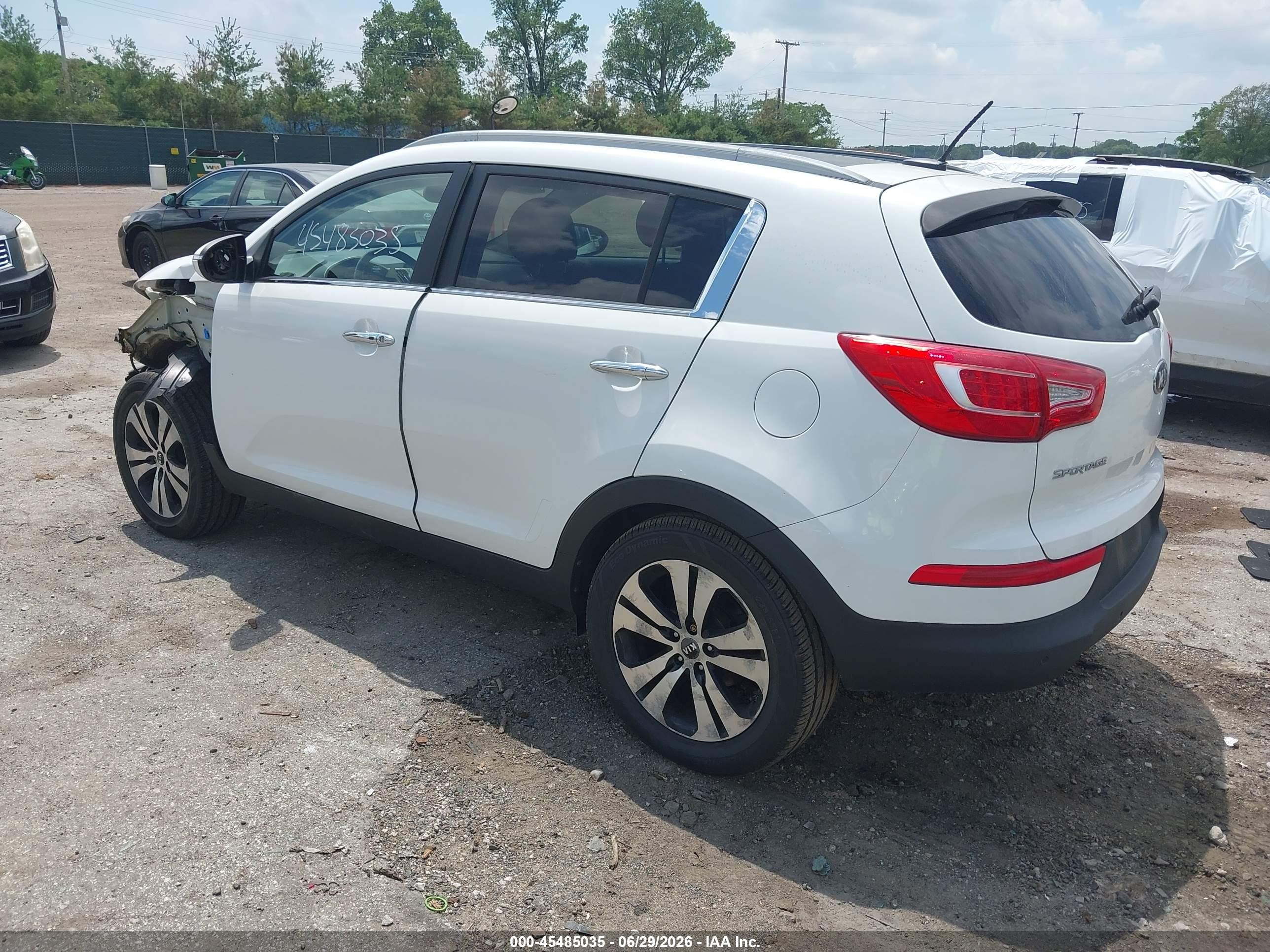 2013 Kia Sportage Ex White vin: KNDPCCA23D7436846