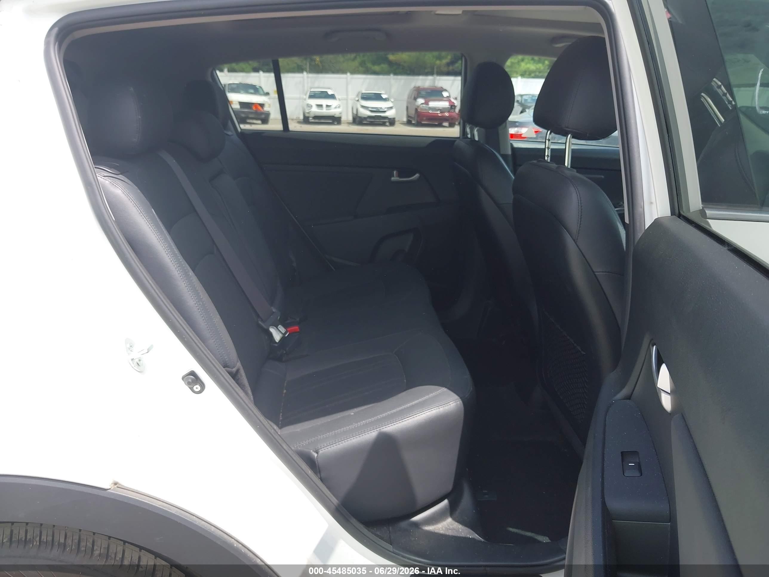 2013 Kia Sportage Ex White vin: KNDPCCA23D7436846