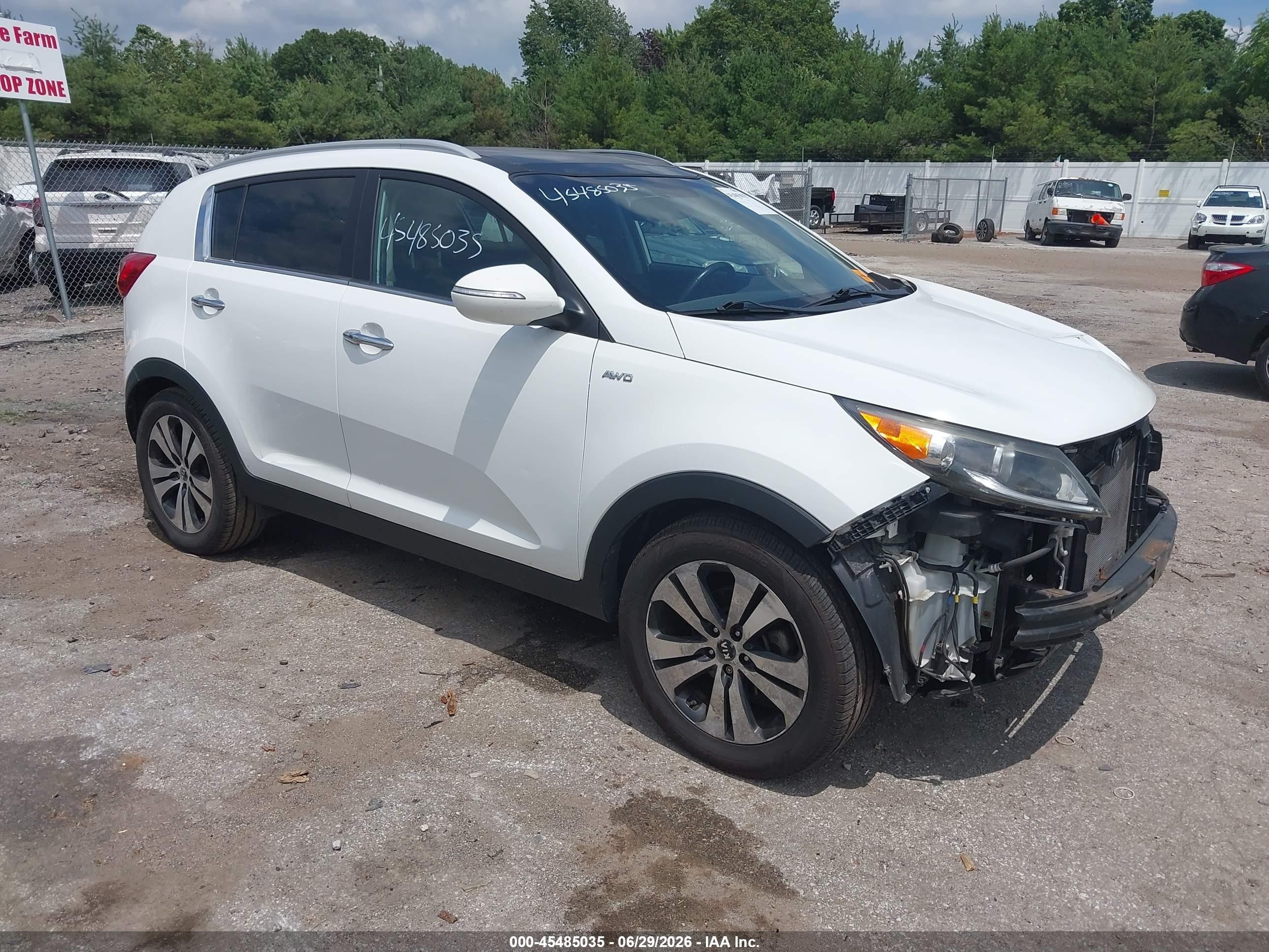 2013 Kia Sportage Ex White vin: KNDPCCA23D7436846