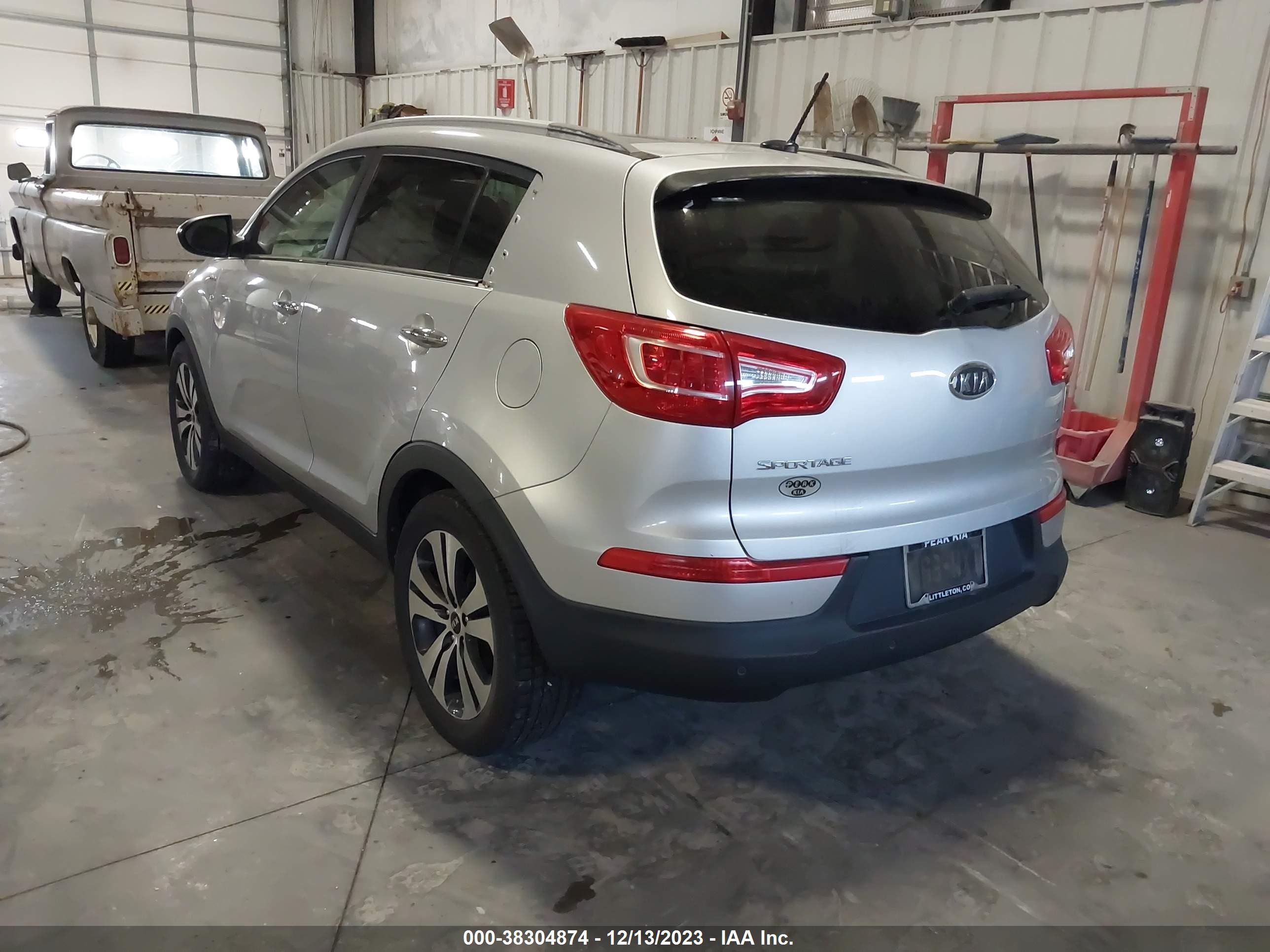 2011 Kia Sportage Ex Silver vin: KNDPCCA25B7080185