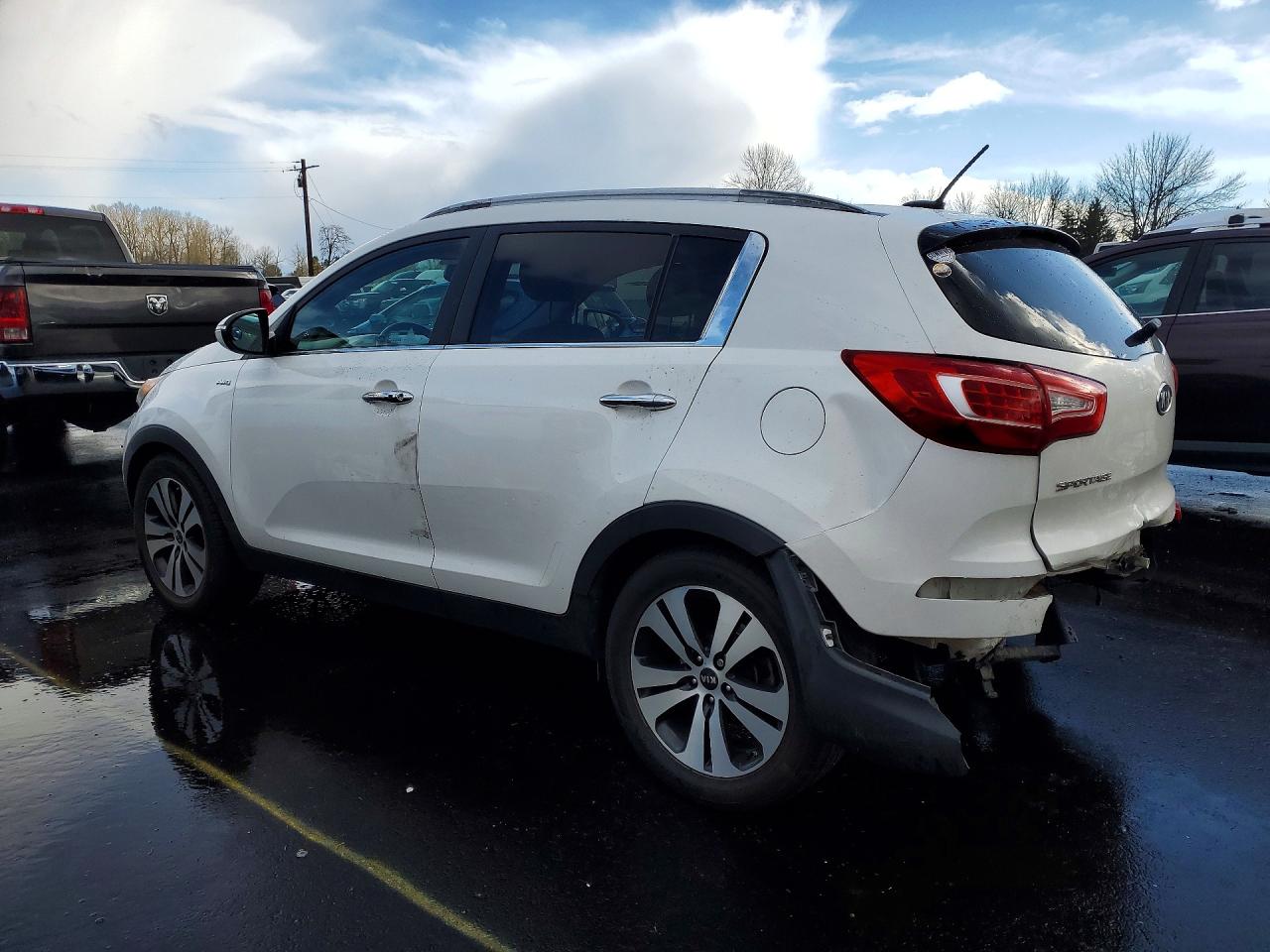2012 Kia Sportage Ex White vin: KNDPCCA25C7312060
