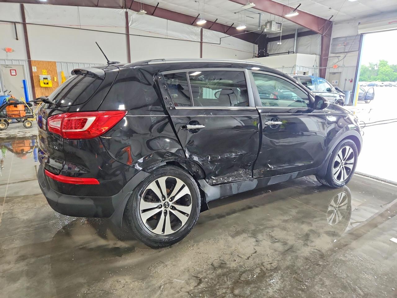 2013 Kia Sportage Ex Black vin: KNDPCCA2XD7521635