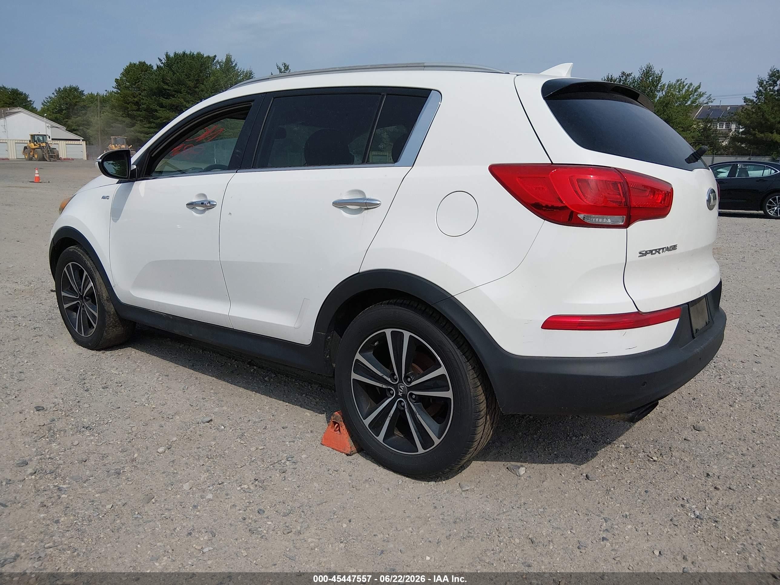 2016 Kia Sportage Sx White vin: KNDPCCA63G7815899