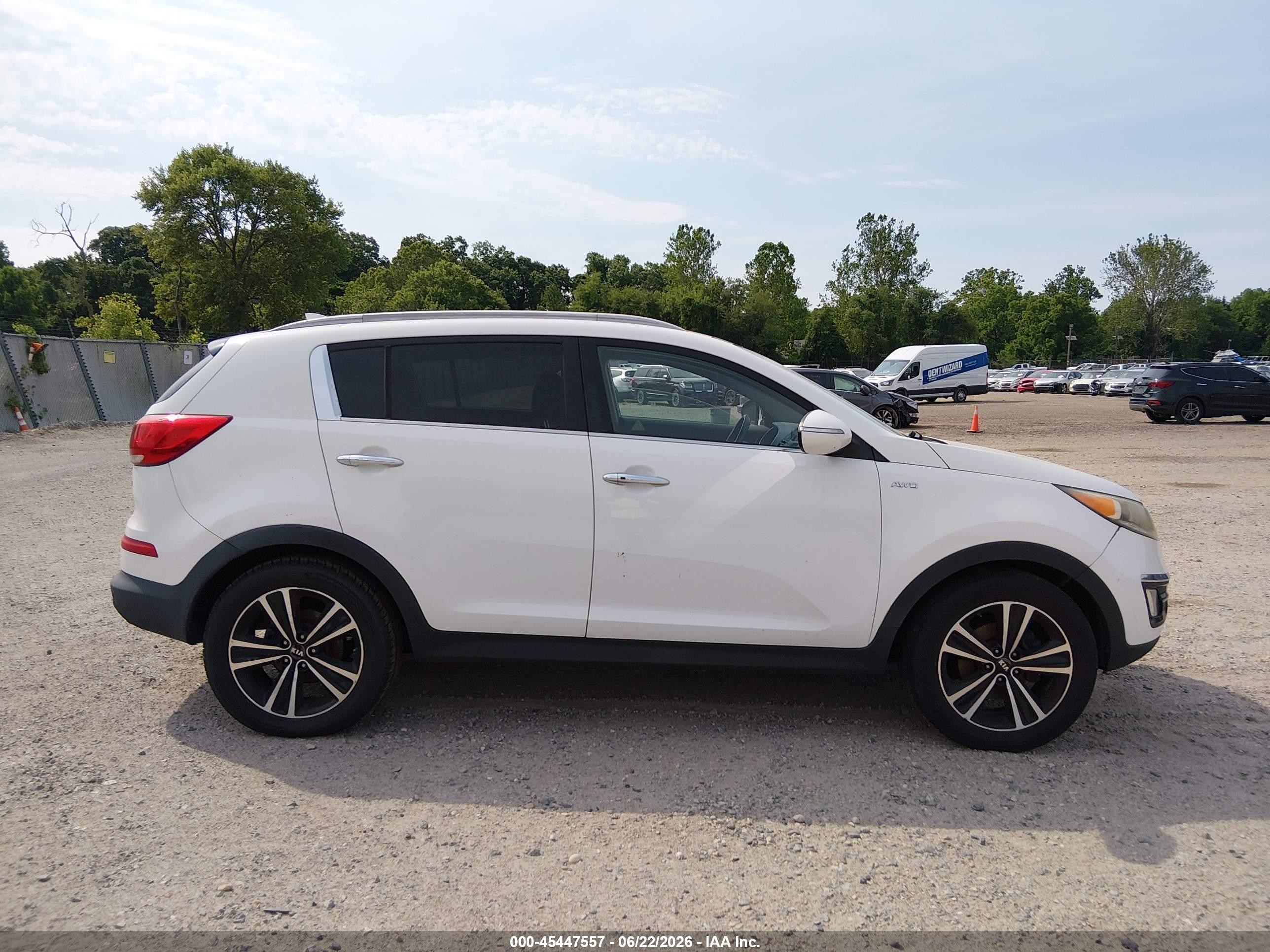 2016 Kia Sportage Sx White vin: KNDPCCA63G7815899