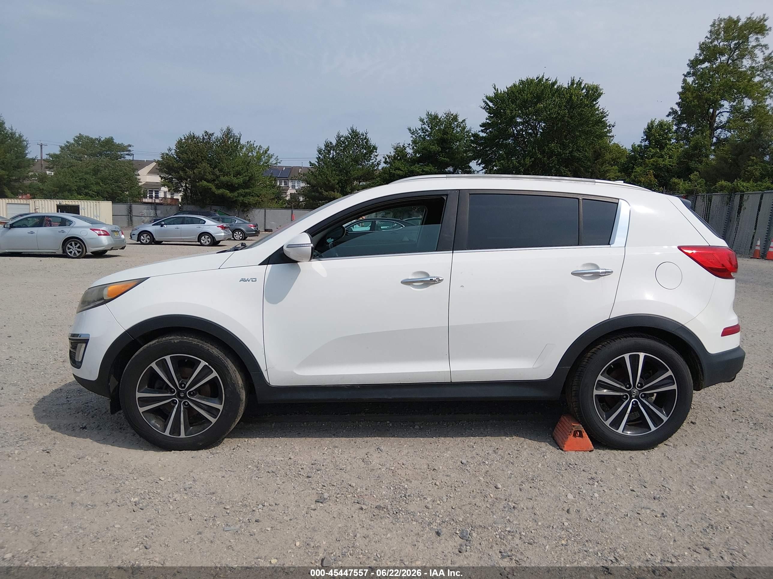 2016 Kia Sportage Sx White vin: KNDPCCA63G7815899