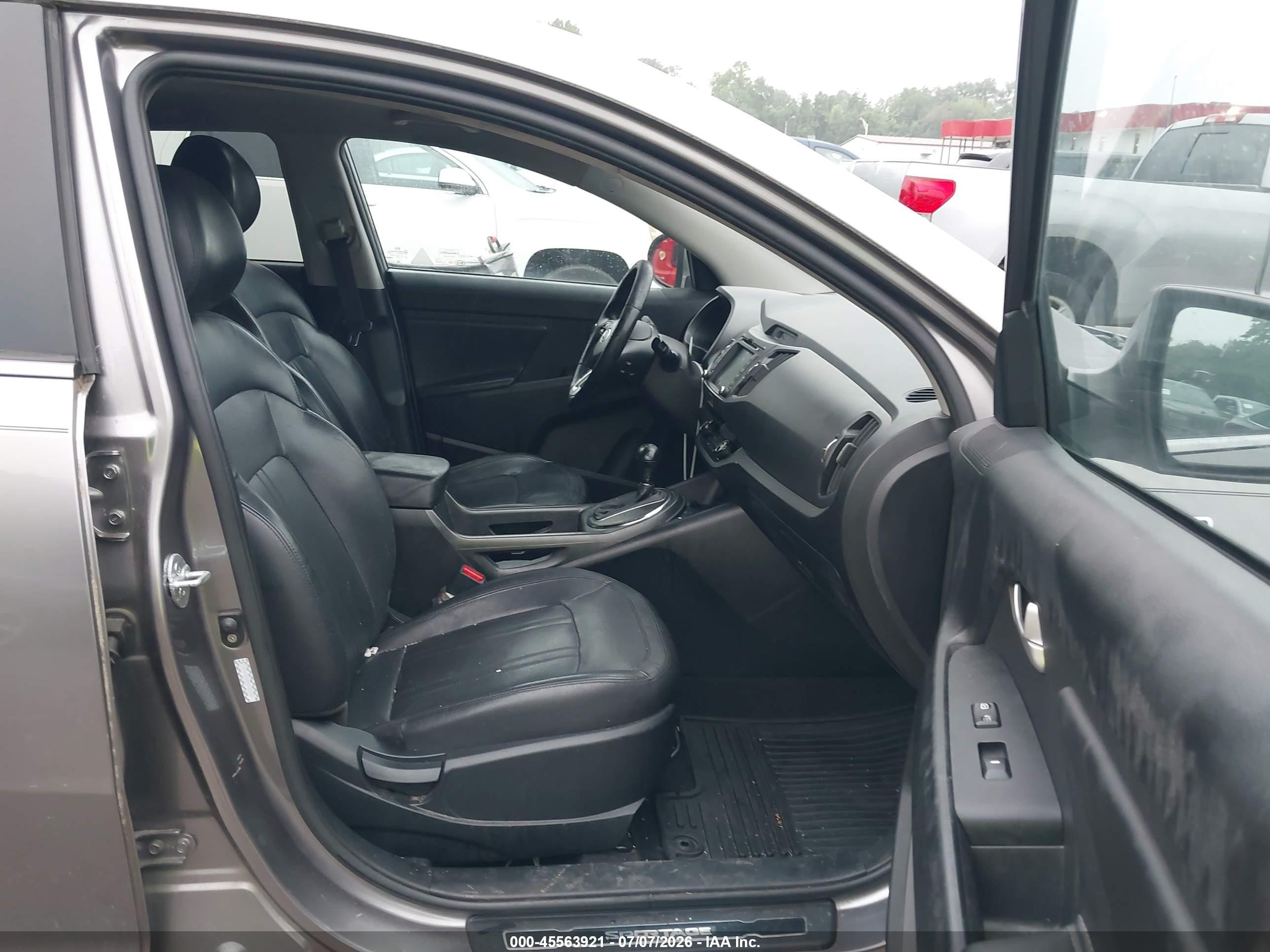2011 Kia Sportage Sx Gray vin: KNDPCCA64B7168535