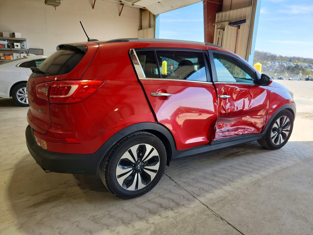 2012 Kia Sportage Sx Красный vin: KNDPCCA66C7314984