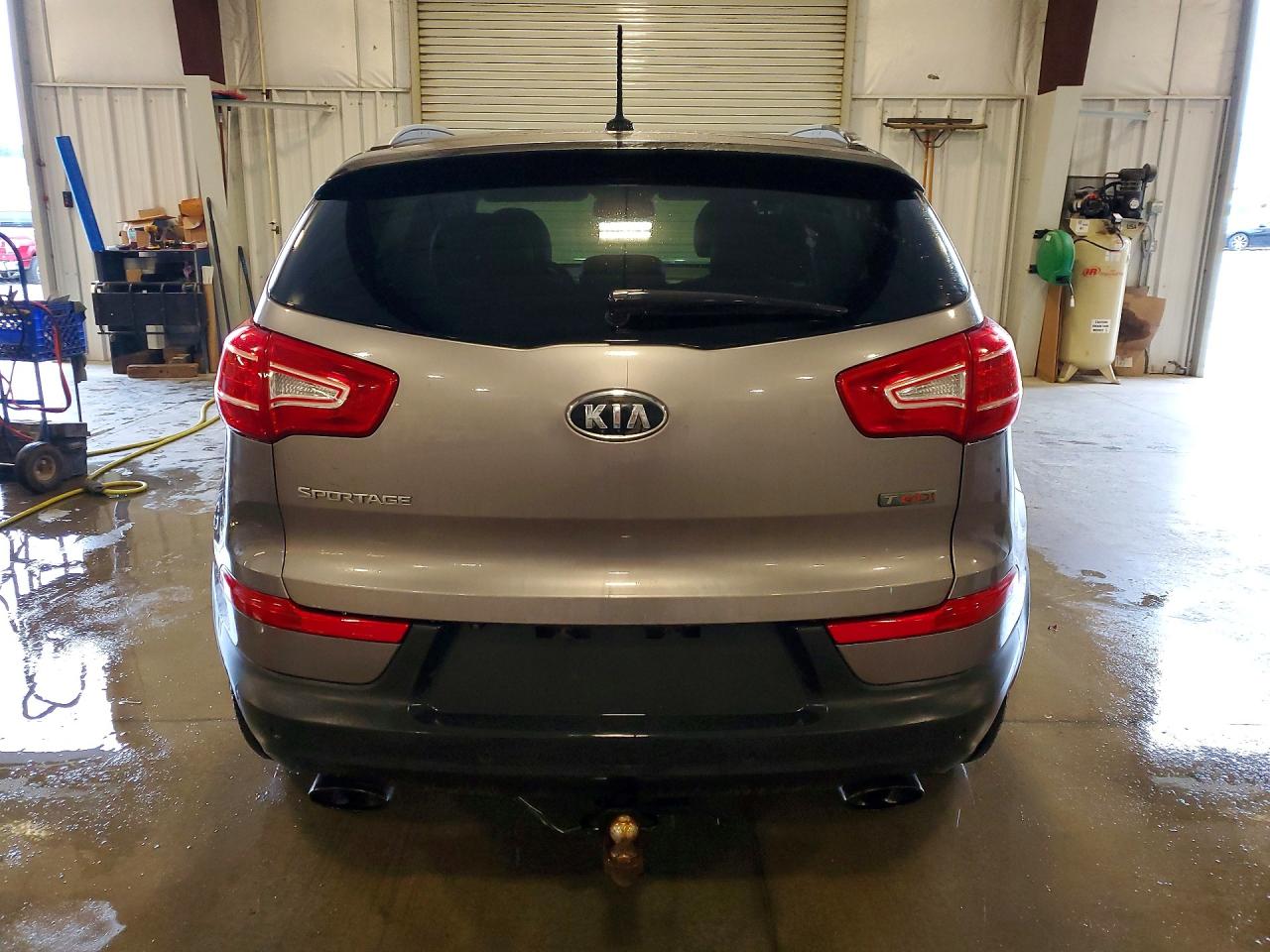 2011 Kia Sportage Gray vin: KNDPCCA69B7151326