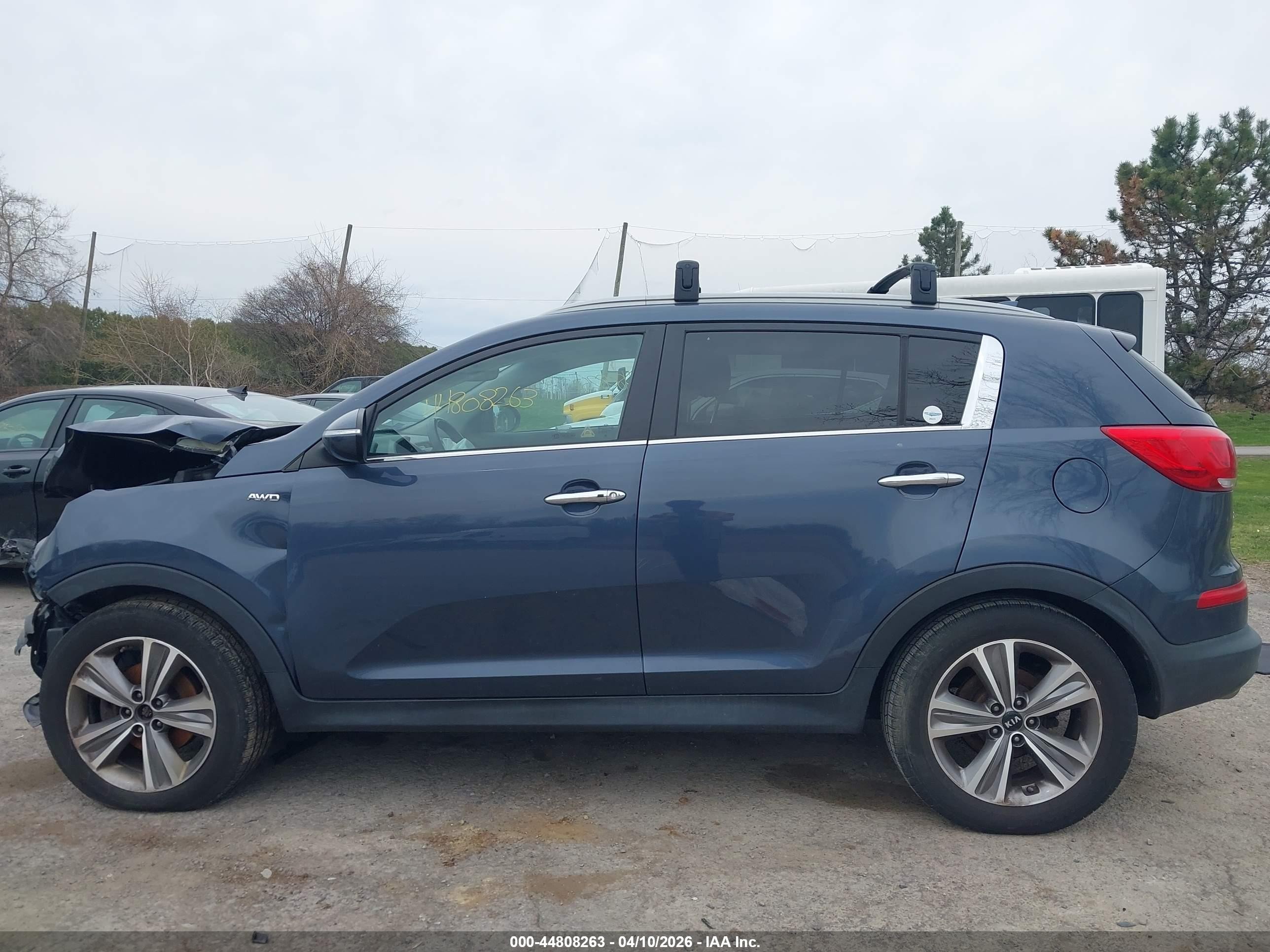 2014 Kia Sportage Sx Blue vin: KNDPCCA6XE7629466