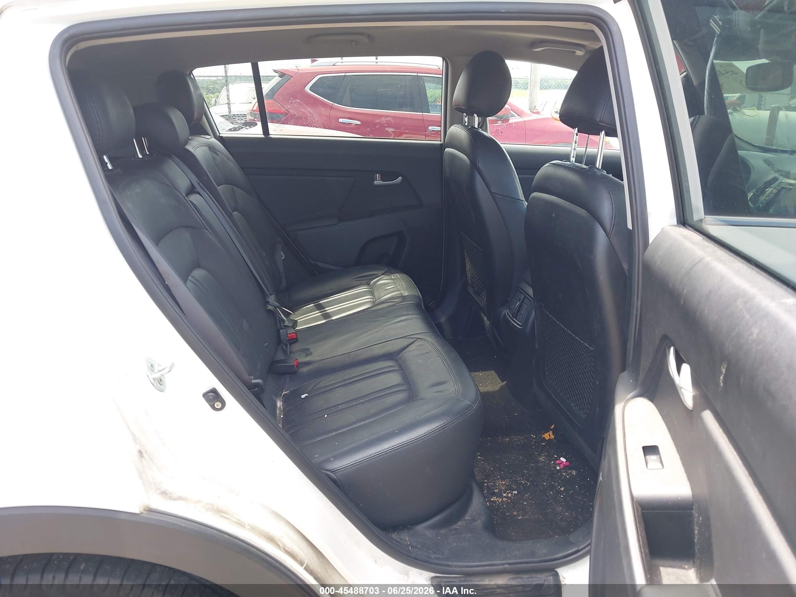 2015 Kia Sportage Ex White vin: KNDPCCAC2F7691662