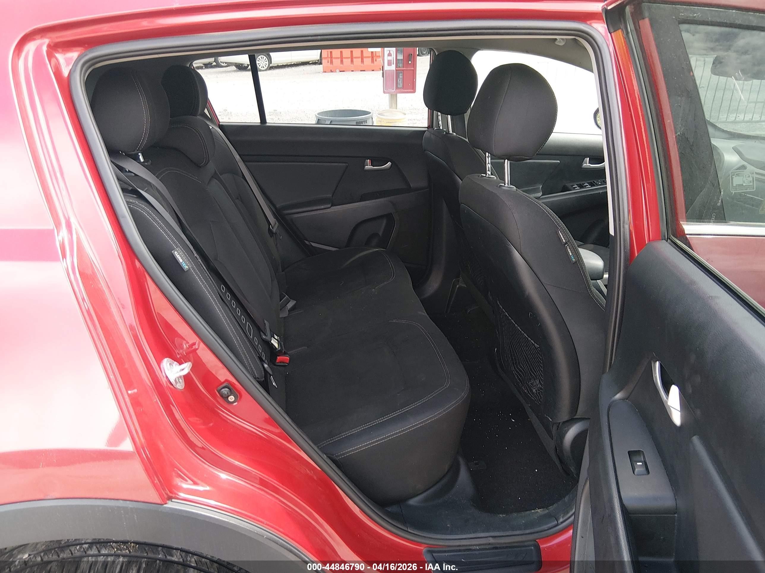 2015 Kia Sportage Ex Red vin: KNDPCCAC2F7747356