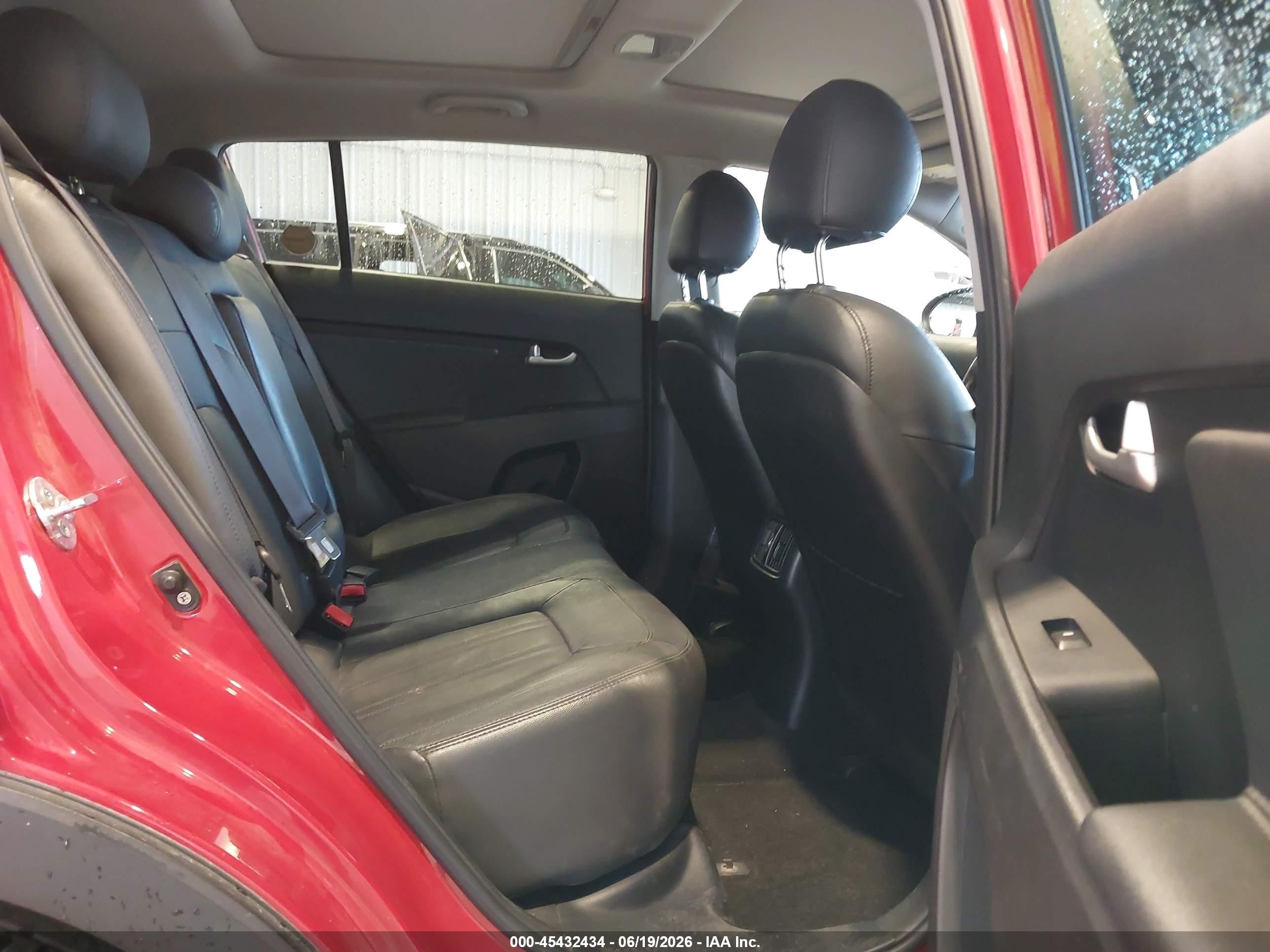 2015 Kia Sportage Ex Красный vin: KNDPCCAC4F7761503