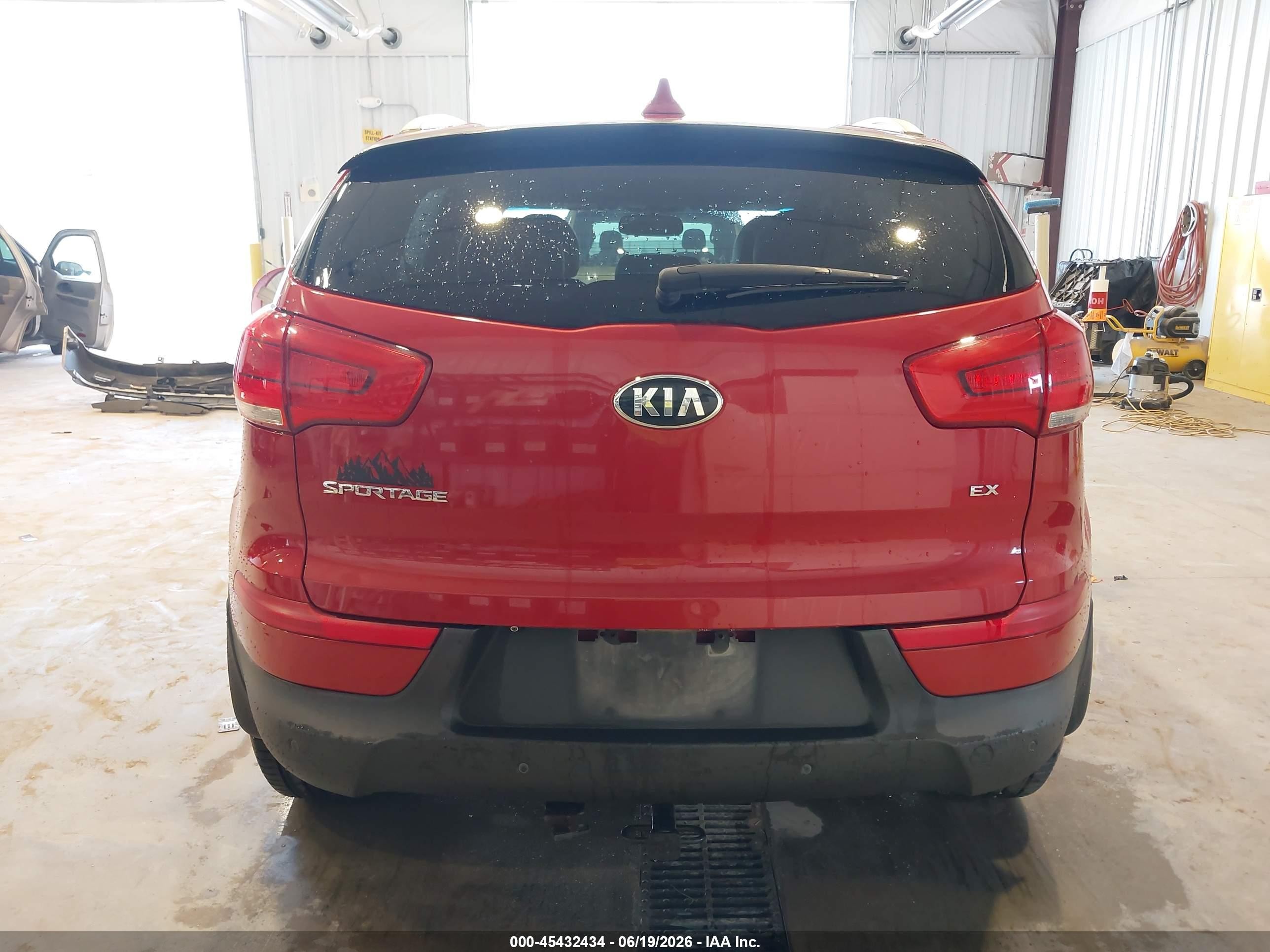 2015 Kia Sportage Ex Красный vin: KNDPCCAC4F7761503