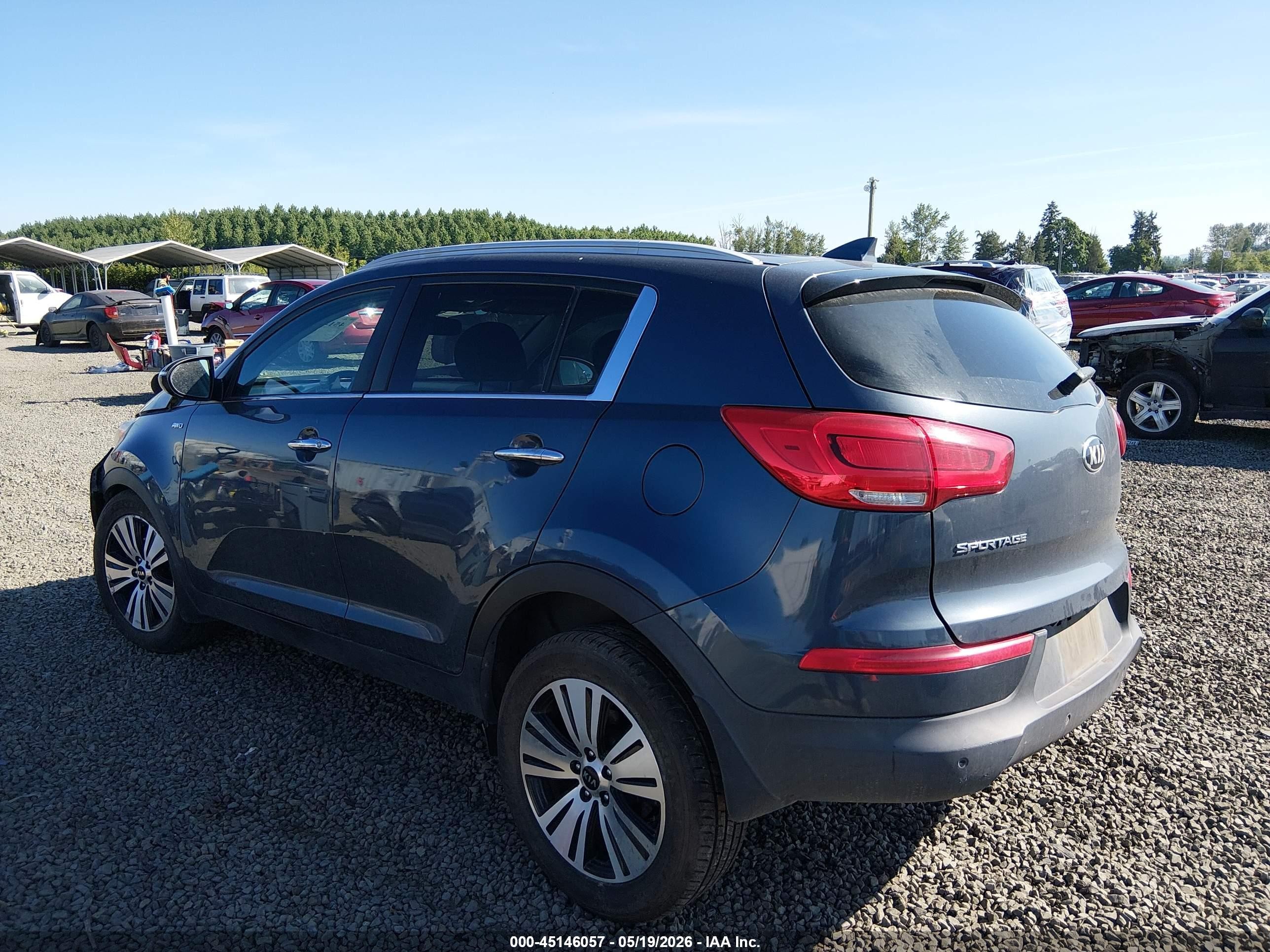 2014 Kia Sportage Ex Blue vin: KNDPCCAC5E7647847